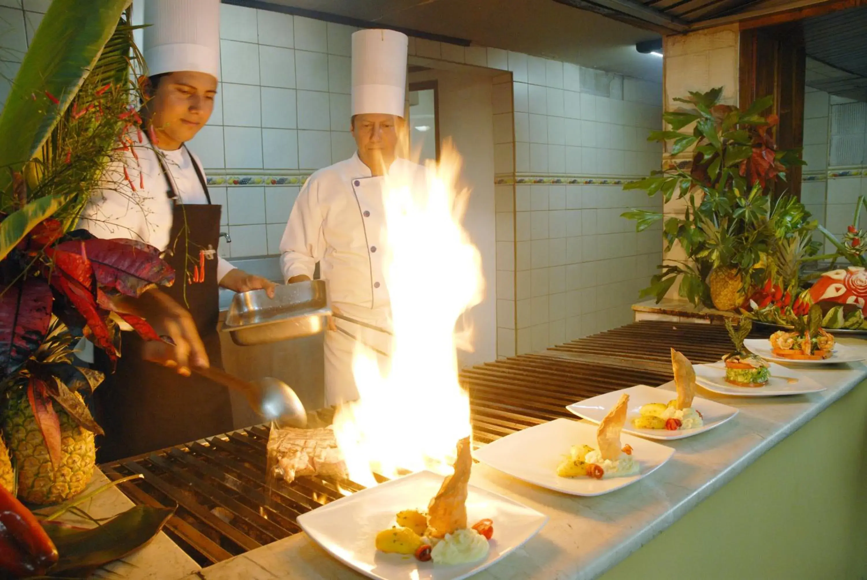 Restaurant/places to eat in Arenal Paraiso Resort Spa & Thermo Mineral Hot Springs Restaurant/places to eat in Arenal Paraiso Resort Spa & Thermo Mineral Hot Springs