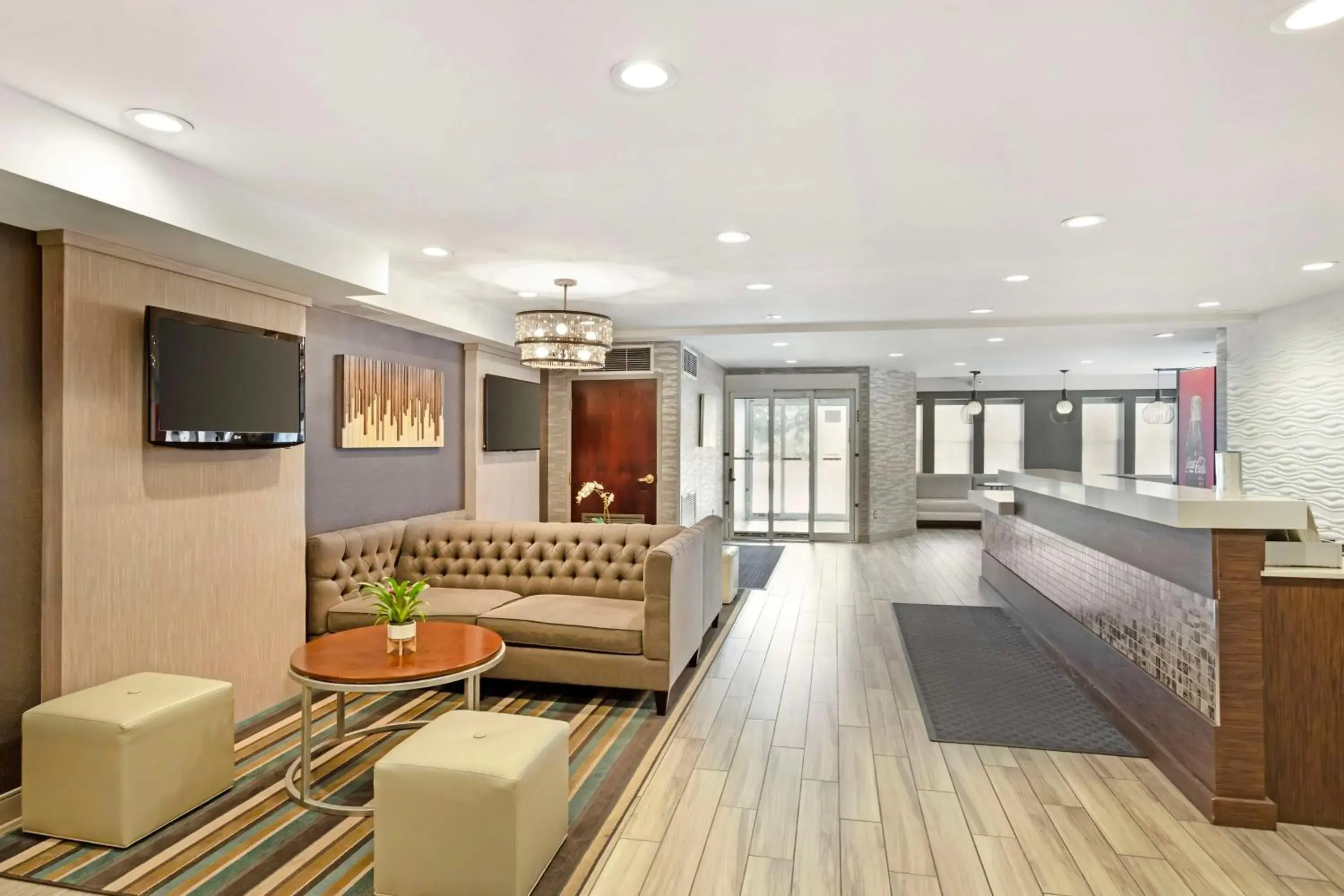 Lobby or reception in Best Western Plus Fairfield Hotel Lobby or reception in Best Western Plus Fairfield Hotel