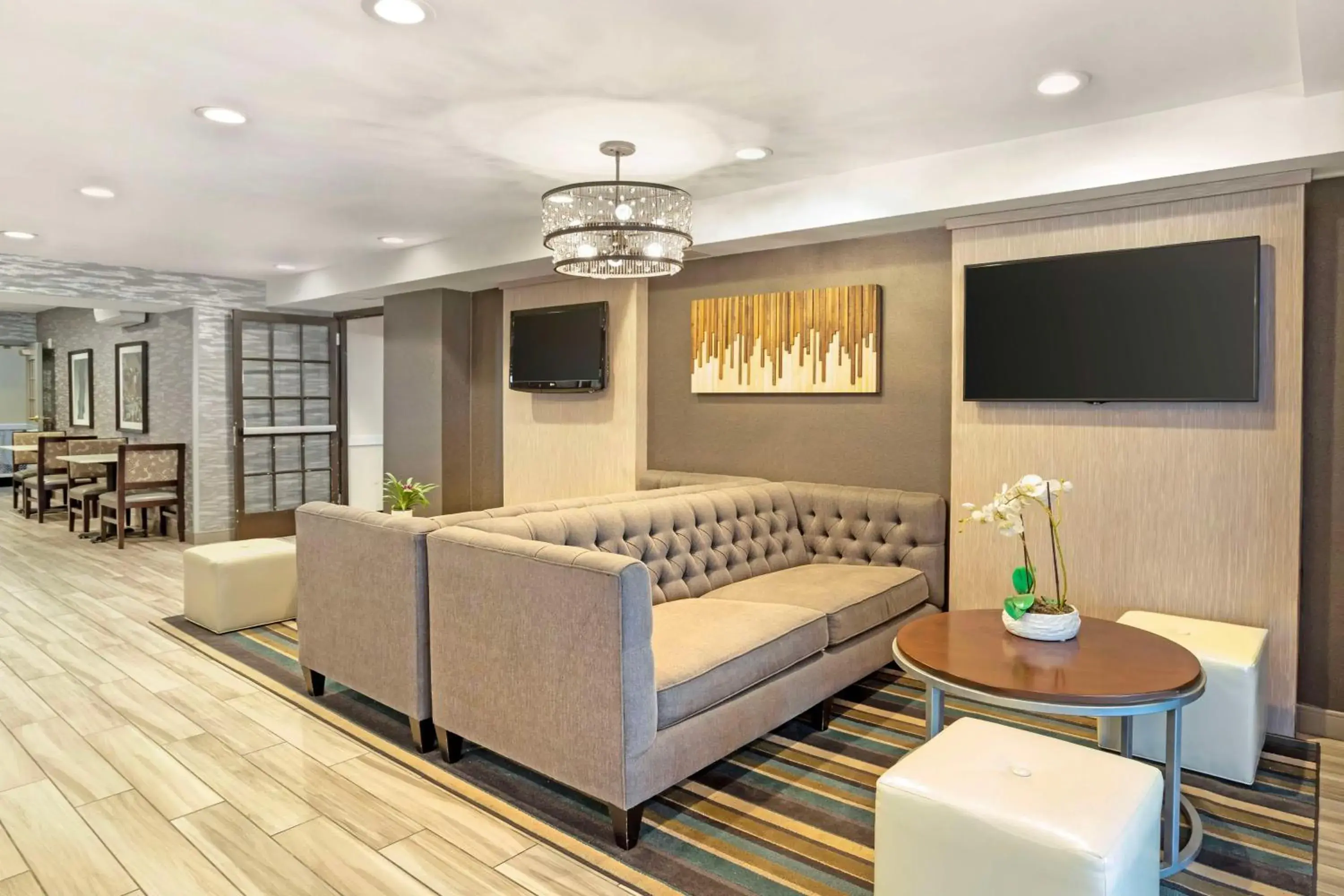 Lobby or reception in Best Western Plus Fairfield Hotel Lobby or reception in Best Western Plus Fairfield Hotel