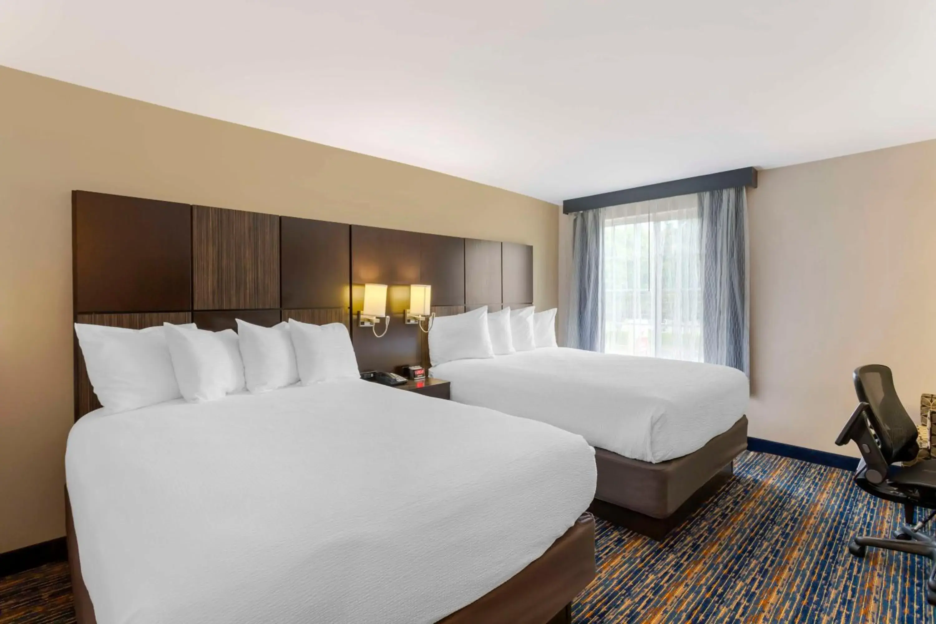 Bedroom, Bed in Best Western Plus Fairfield Hotel Bedroom, Bed in Best Western Plus Fairfield Hotel