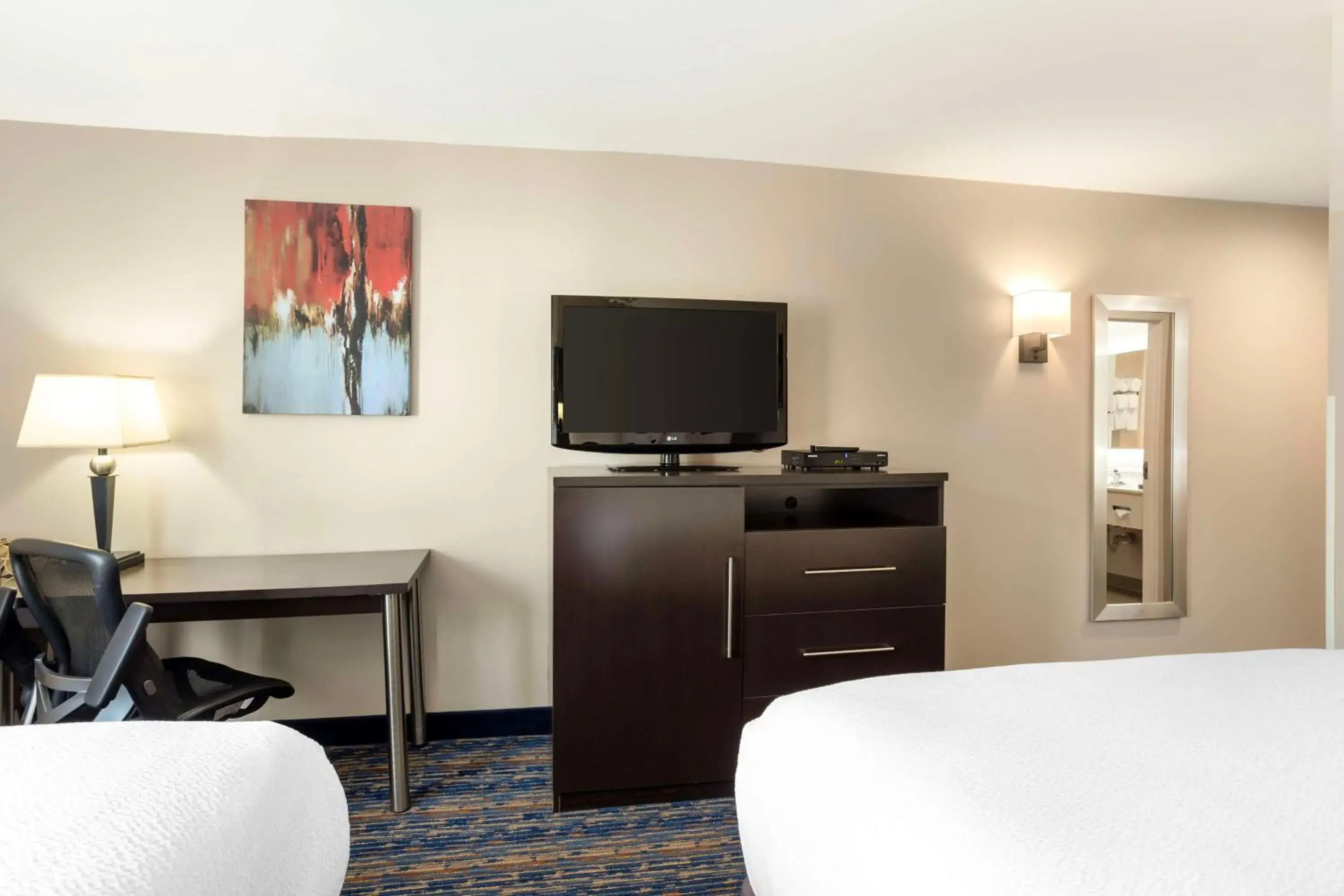 Queen Room with Two Queen Beds - Non-Smoking in Best Western Plus Fairfield Hotel Queen Room with Two Queen Beds - Non-Smoking in Best Western Plus Fairfield Hotel