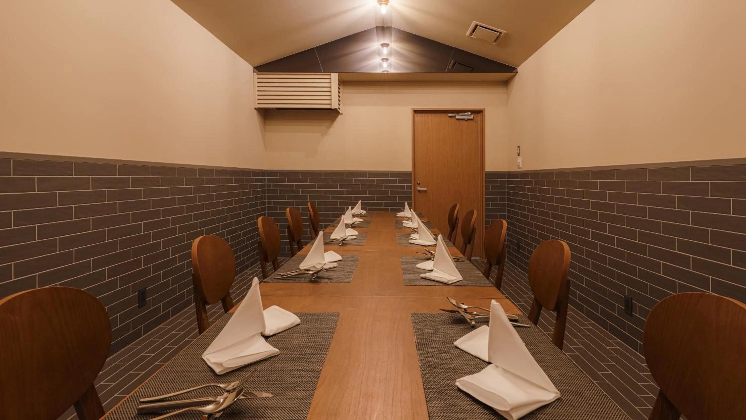 Restaurant/places to eat in Hotel Aoka Kamigoto