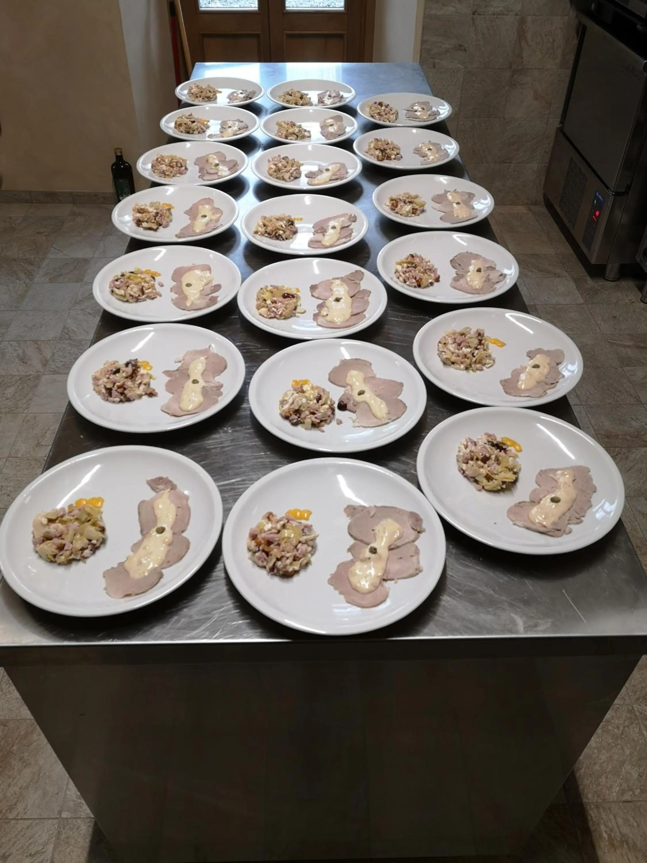 Restaurant/places to eat in Ostello del Monastero