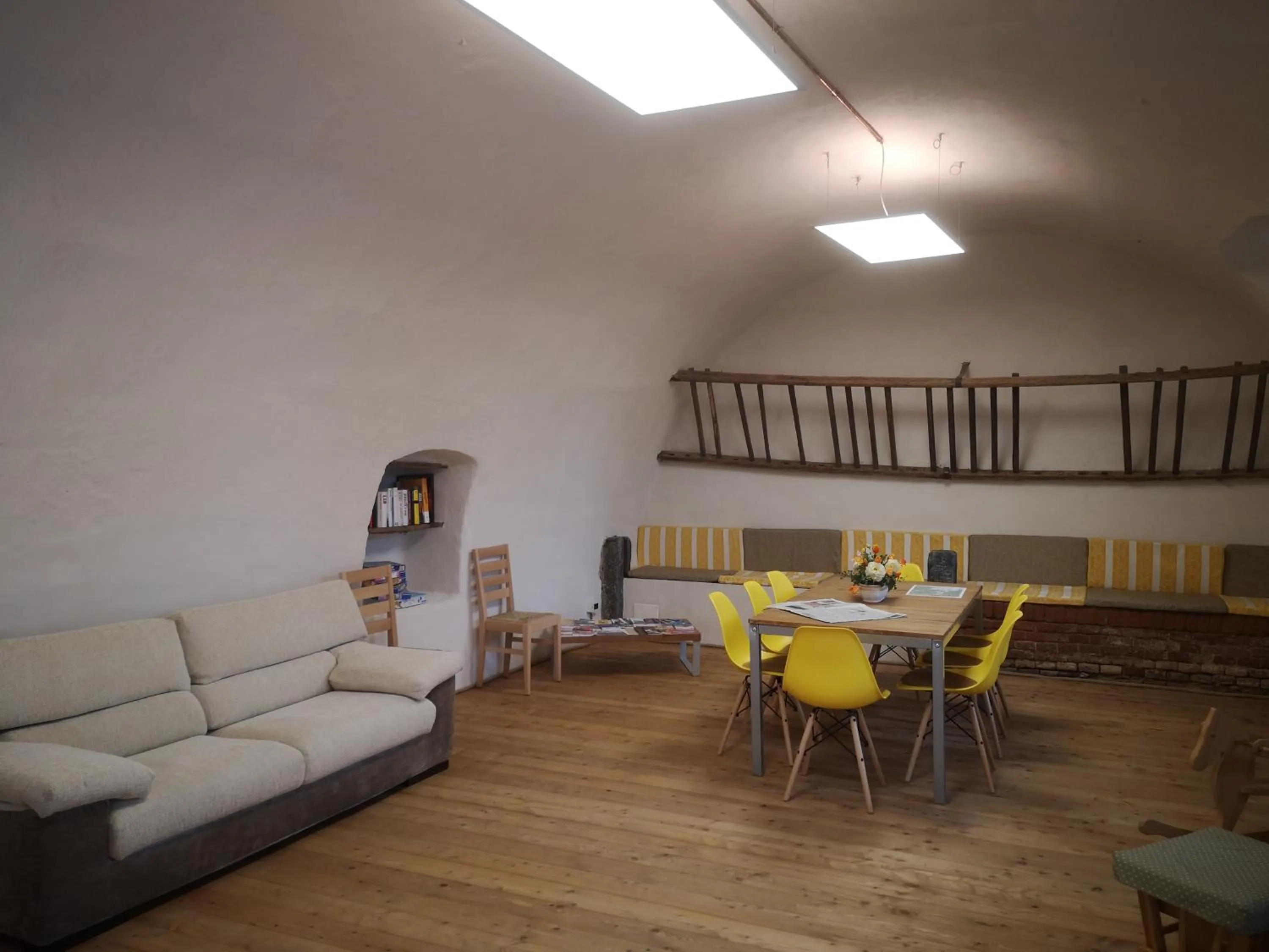 Business facilities in Ostello del Monastero
