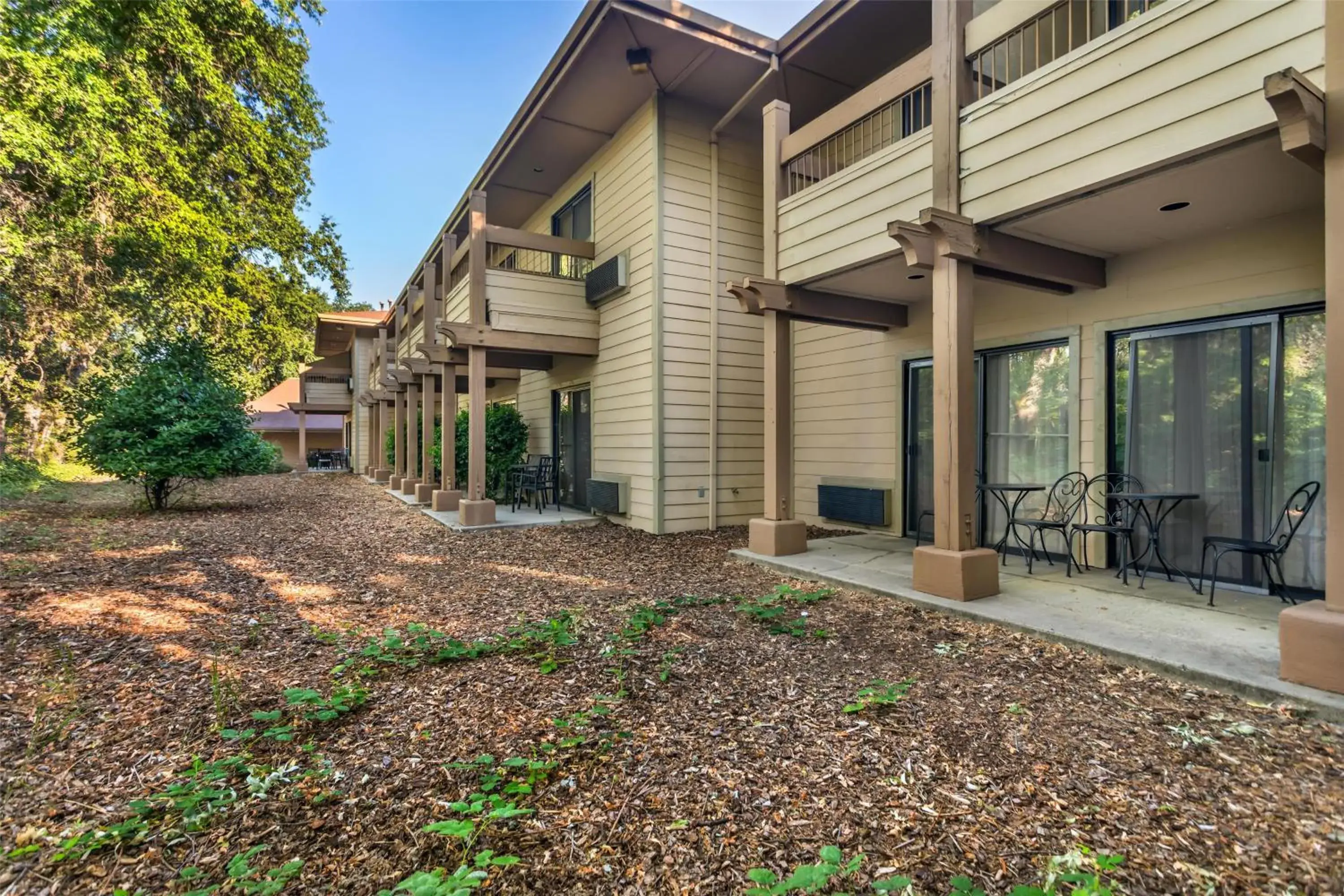 Property building in Best Western Plus Sonora Oaks Hotel and Conference Center Property building in Best Western Plus Sonora Oaks Hotel and Conference Center