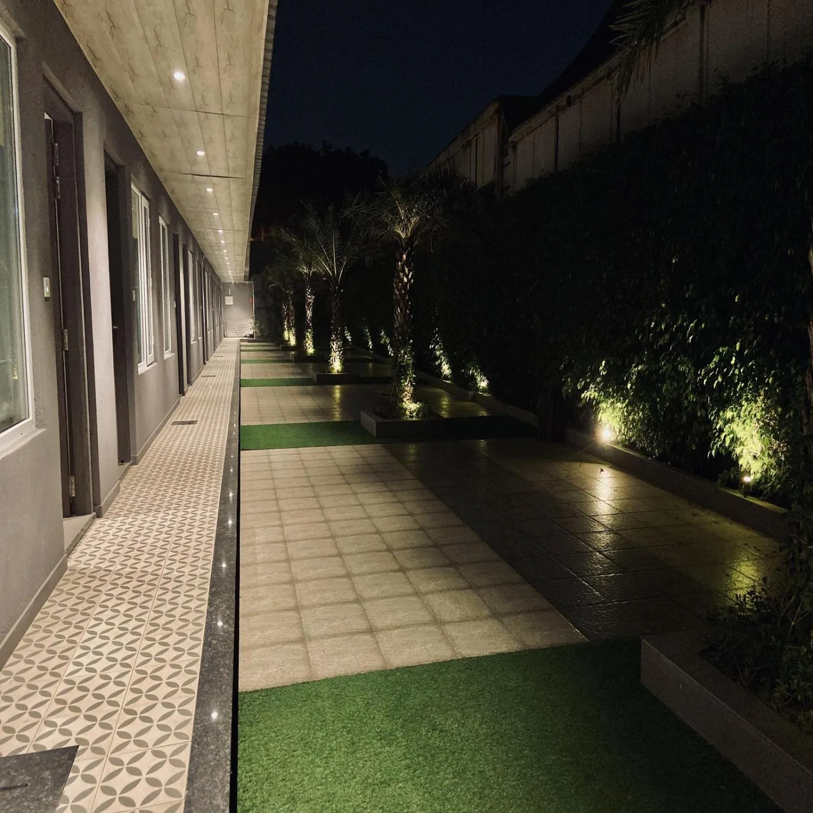 Garden in Kingston Resort