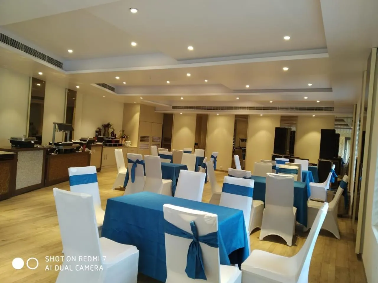 Restaurant/places to eat in Kingston Resort