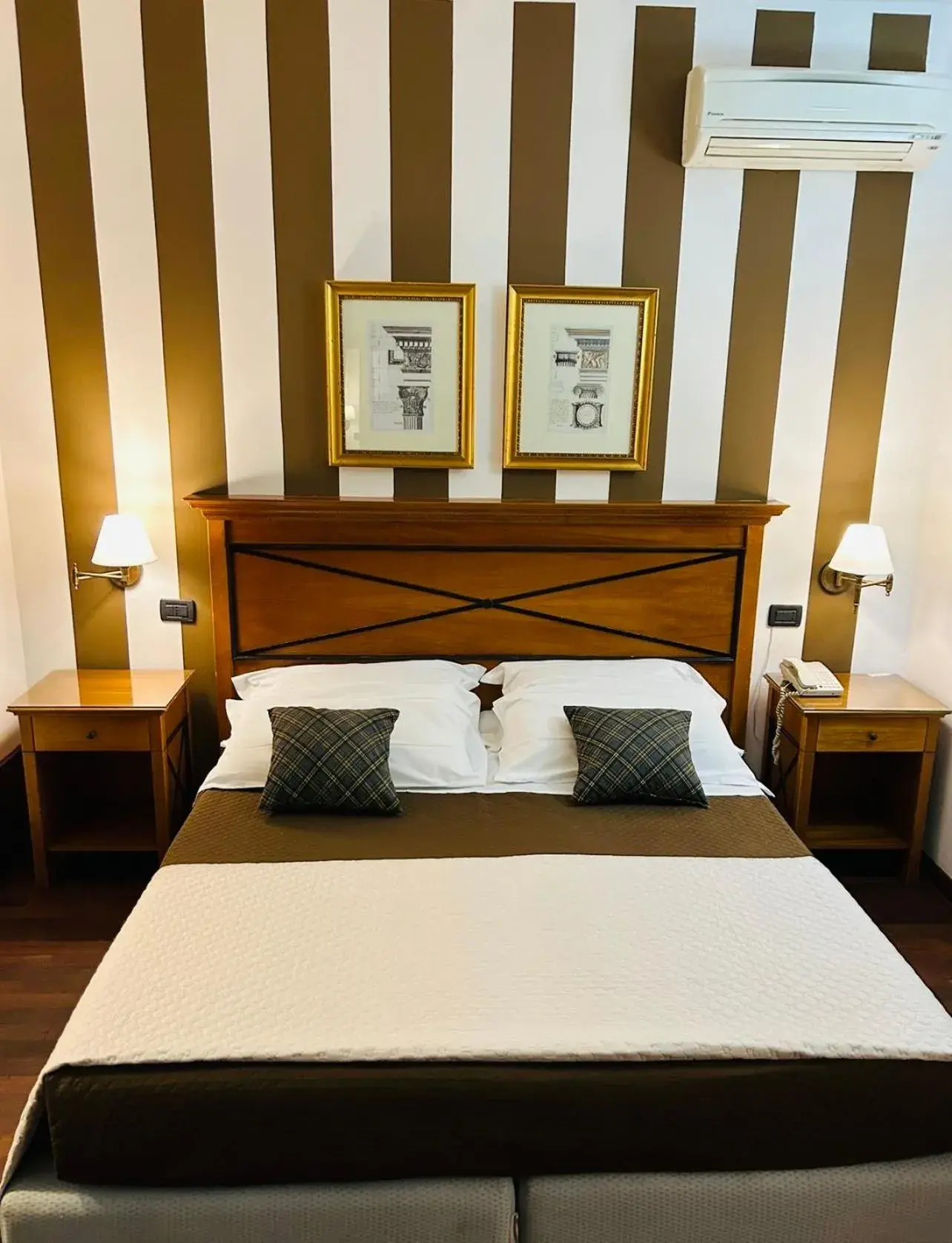 Double Room in Hotel Florio Operà Palermo Central Double Room in Hotel Florio Operà Palermo Central