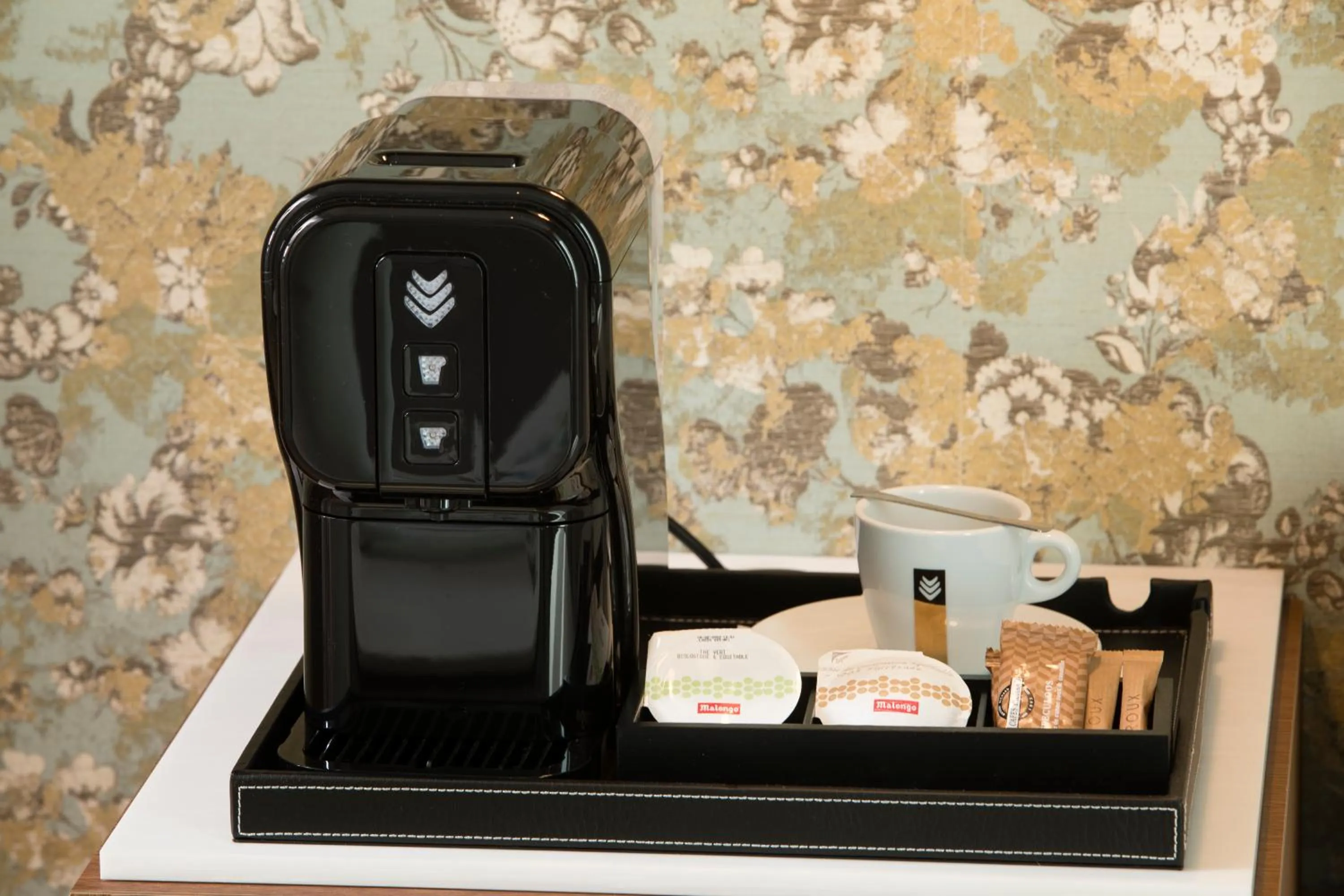 Hôtel des Champs-Elysées