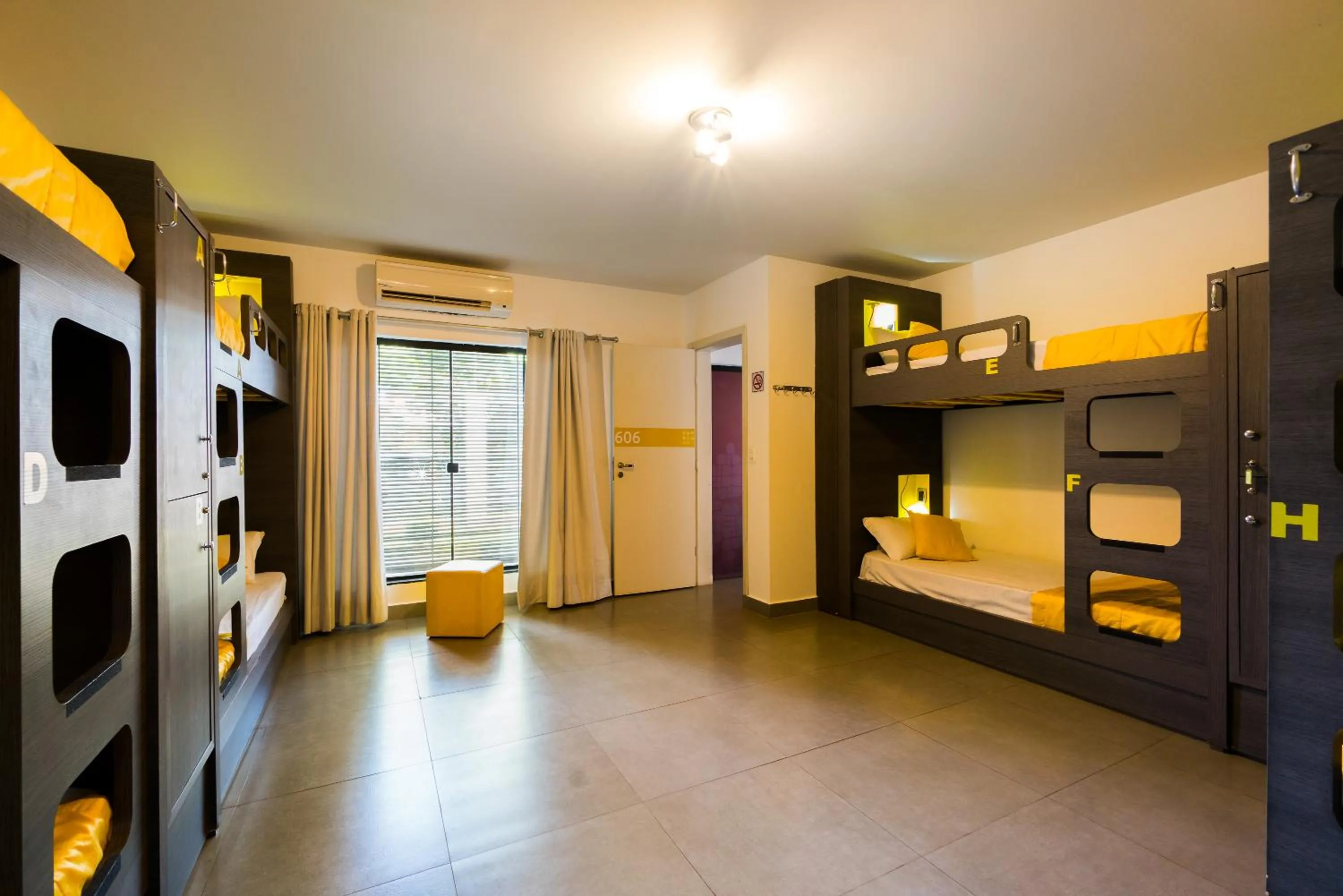 Bed in 8-Bed Mixed Dormitory Room in Concept Design Hostel & Suites