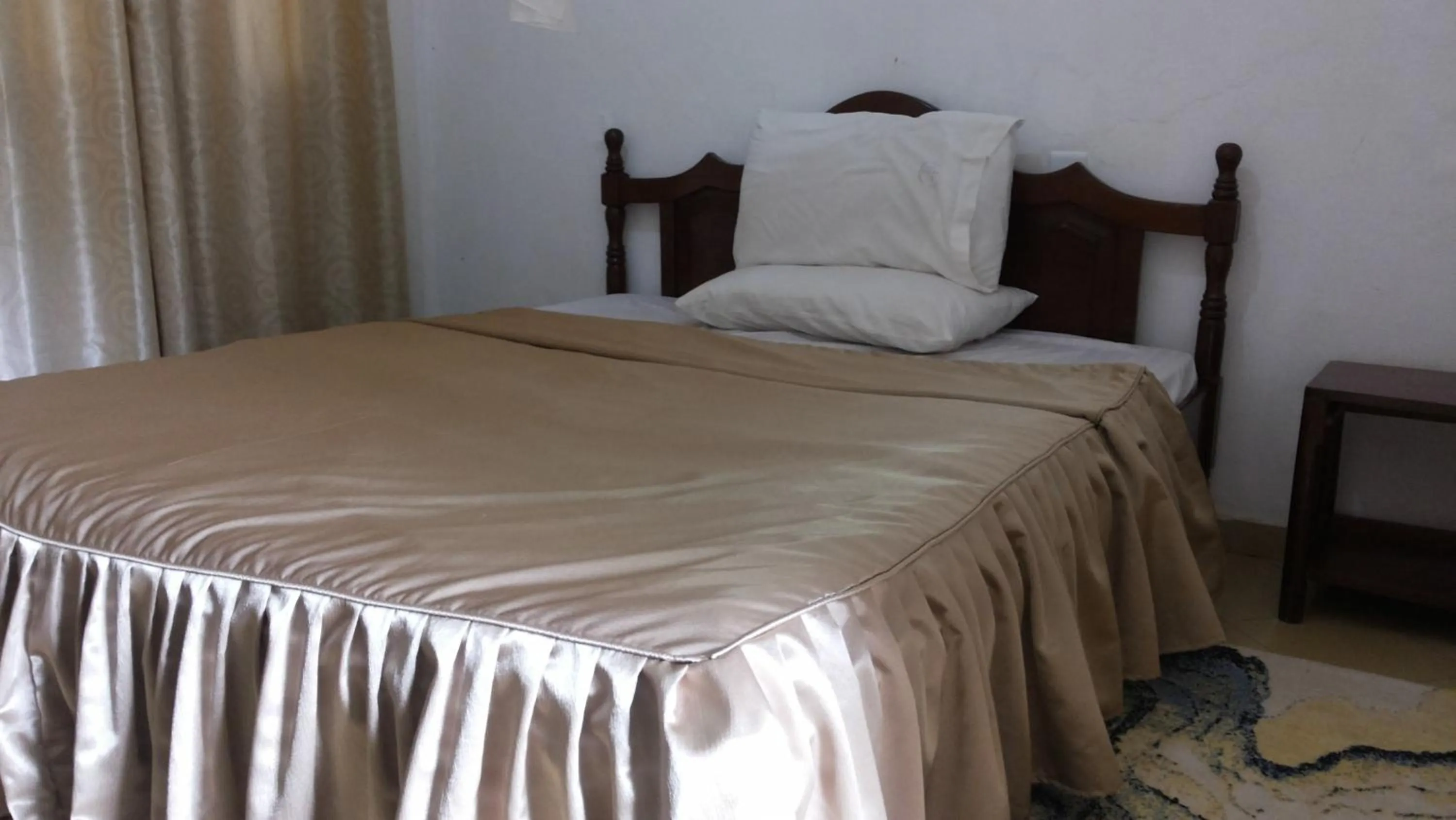 Bed in St Lira Hotel