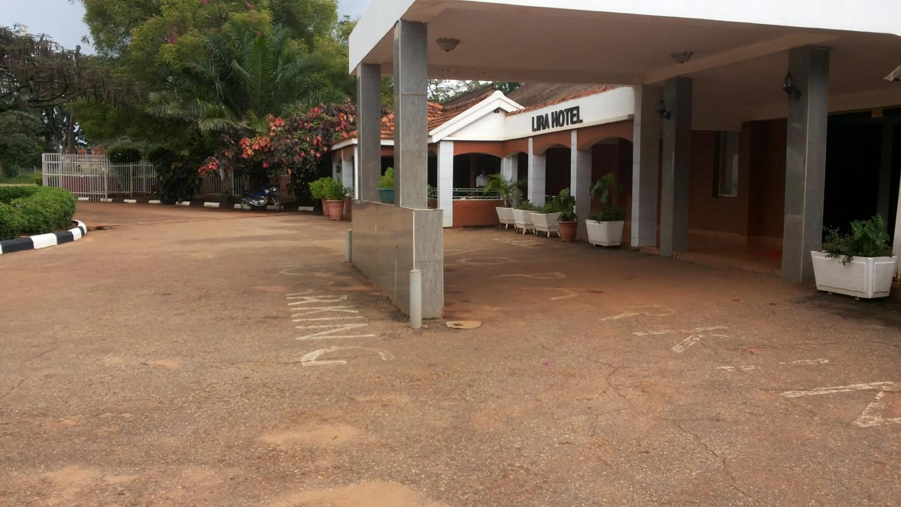 Facade/entrance in St Lira Hotel