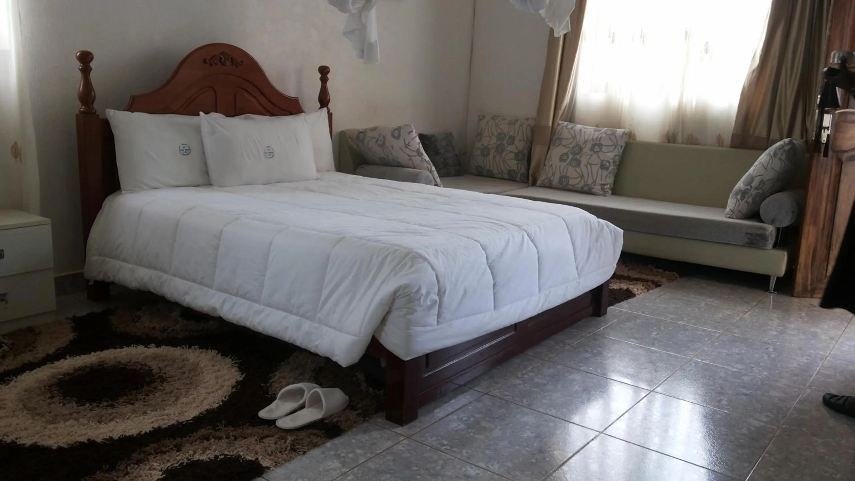 Photo of the whole room in St Lira Hotel