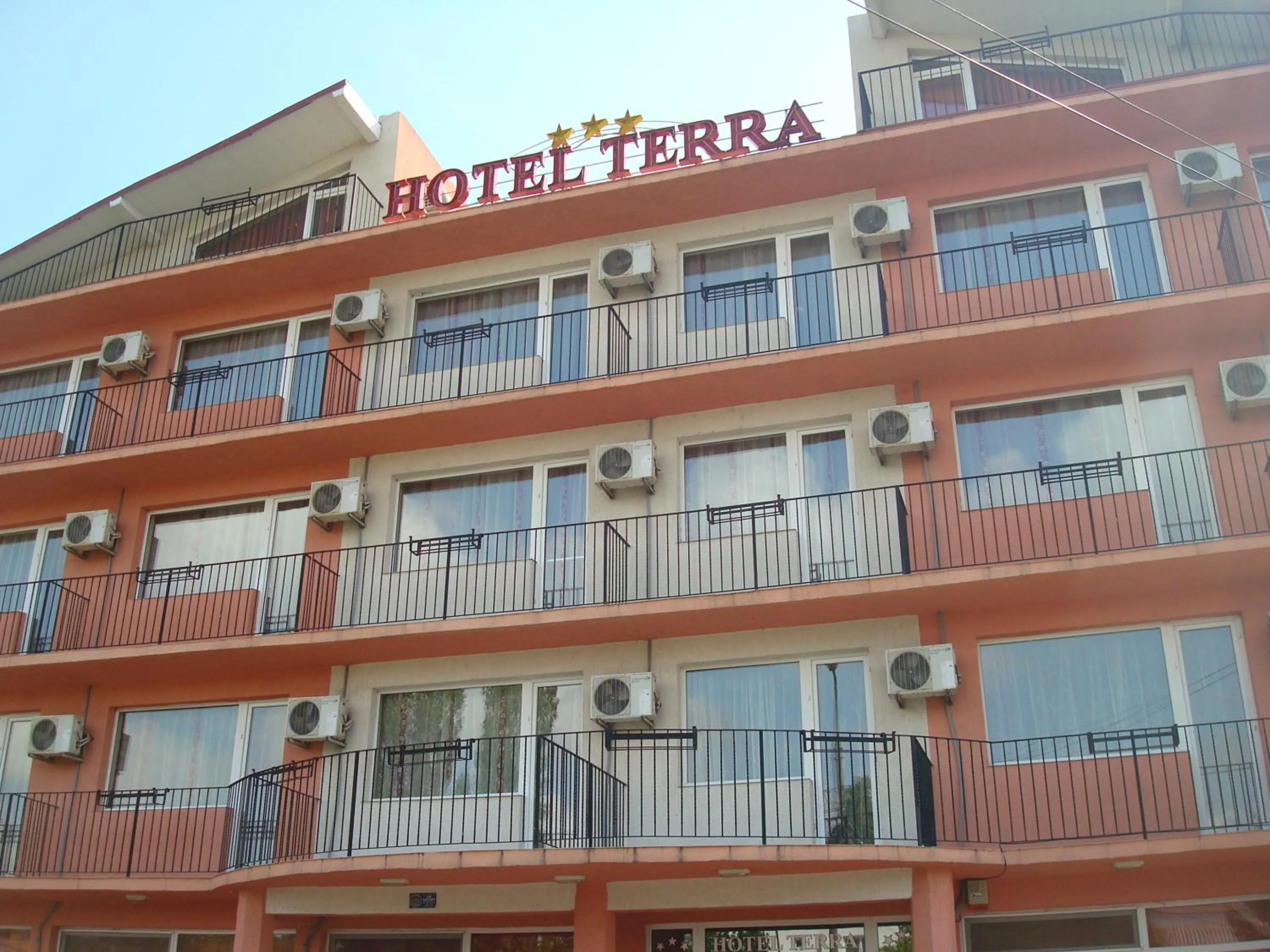 Property building in Hotel Terra