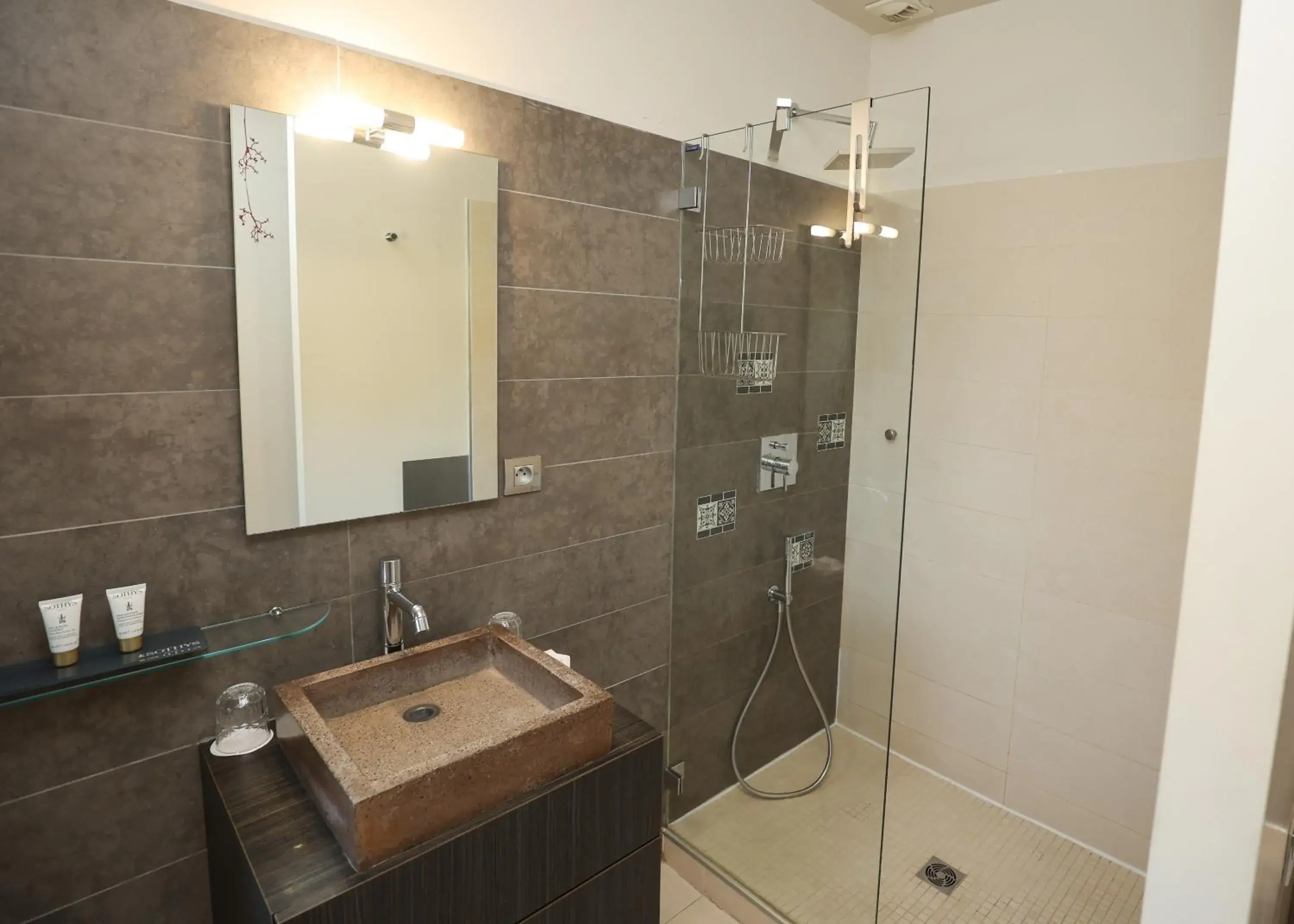 Standard Double Room in Hôtel Château de Lacan Standard Double Room in Hôtel Château de Lacan