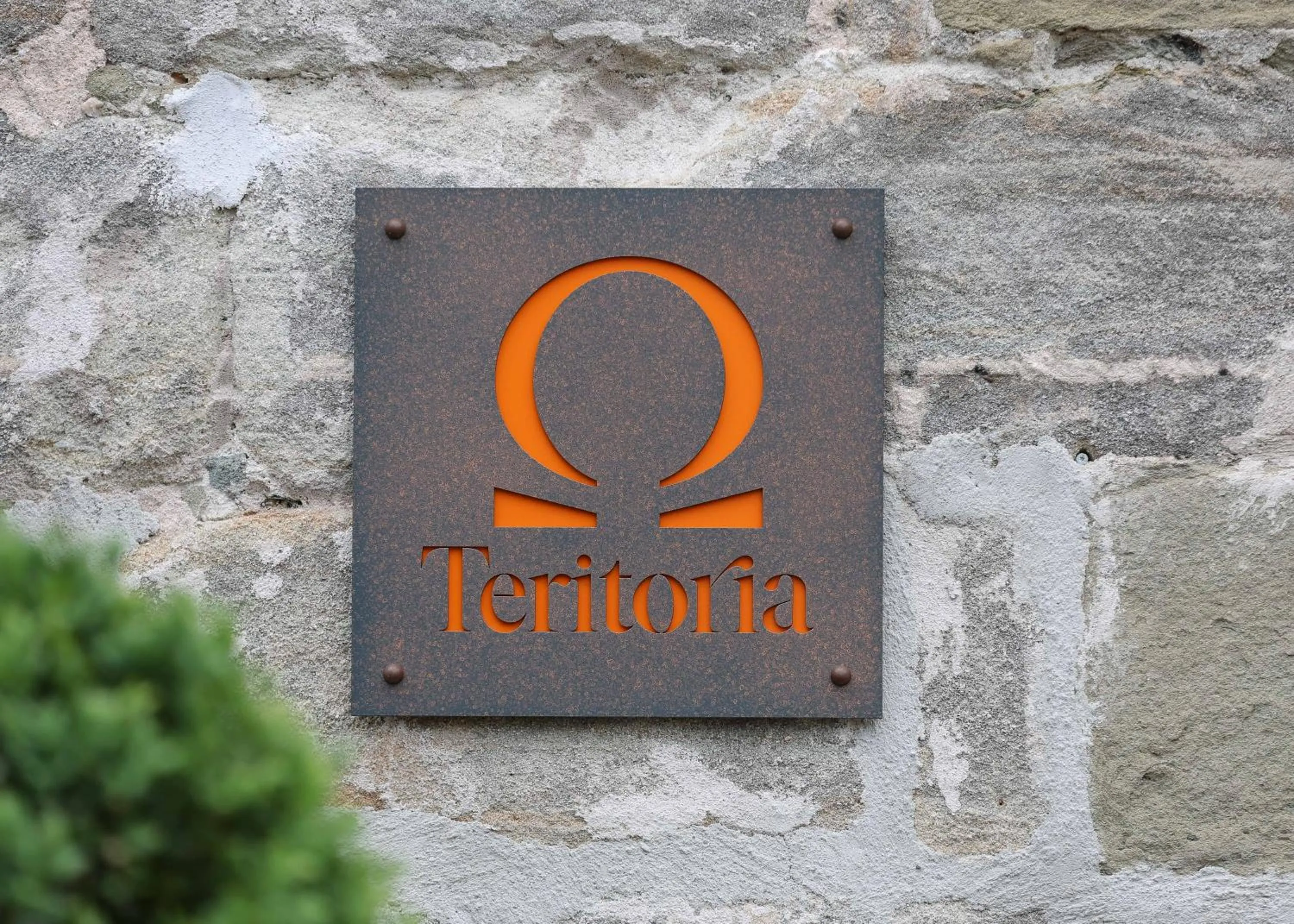 Logo/Certificate/Sign in Hôtel Château de Lacan