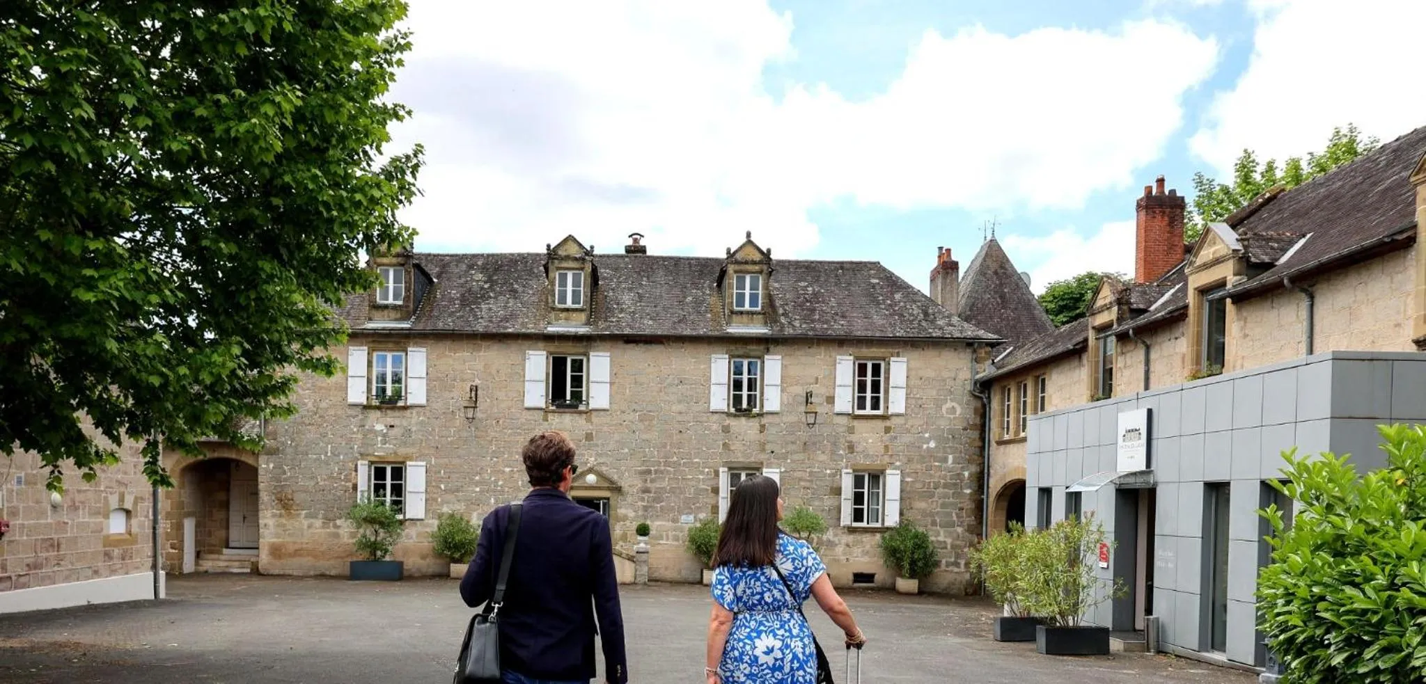 Property building in Hôtel Château de Lacan
