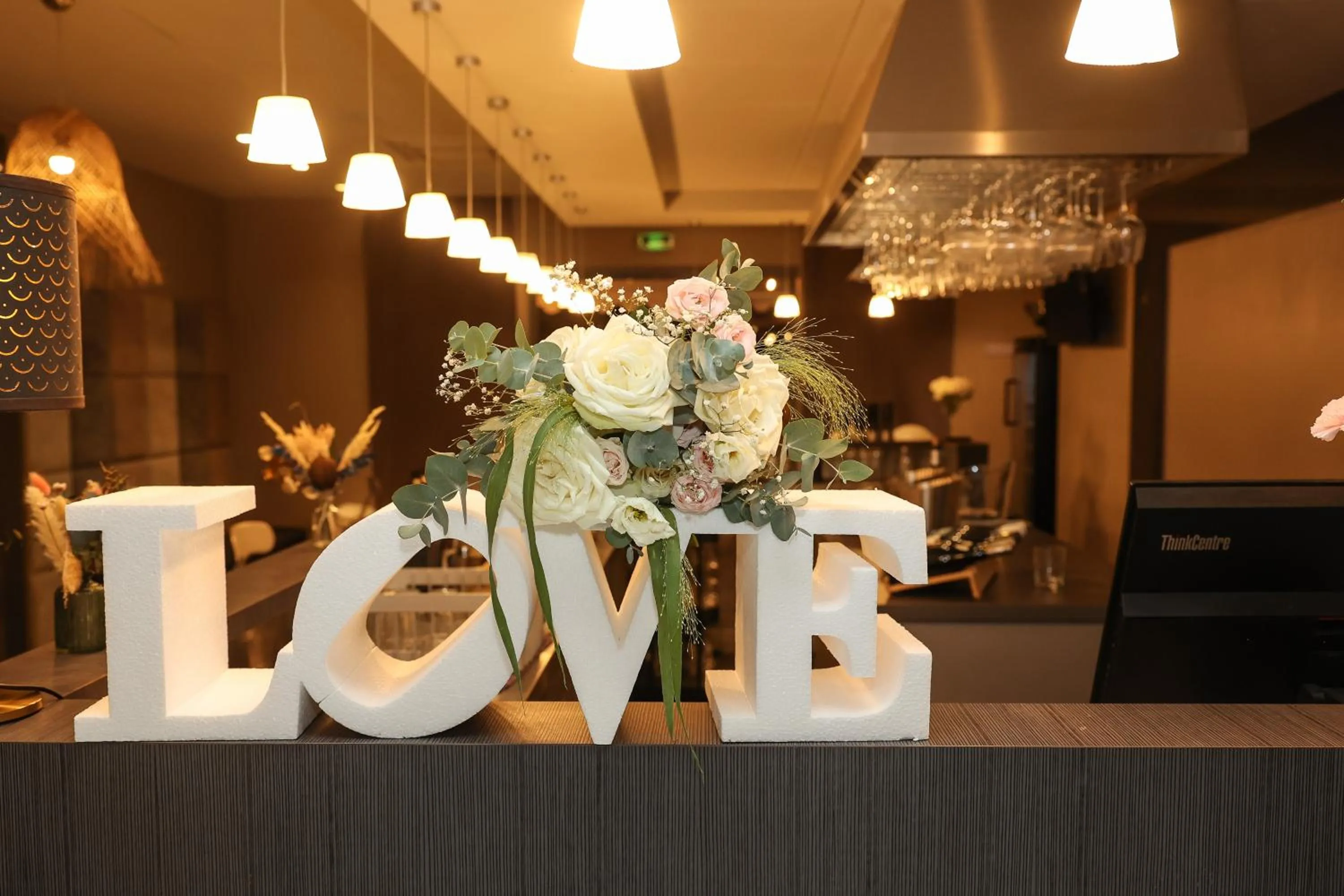 Lounge or bar in Hôtel Château de Lacan