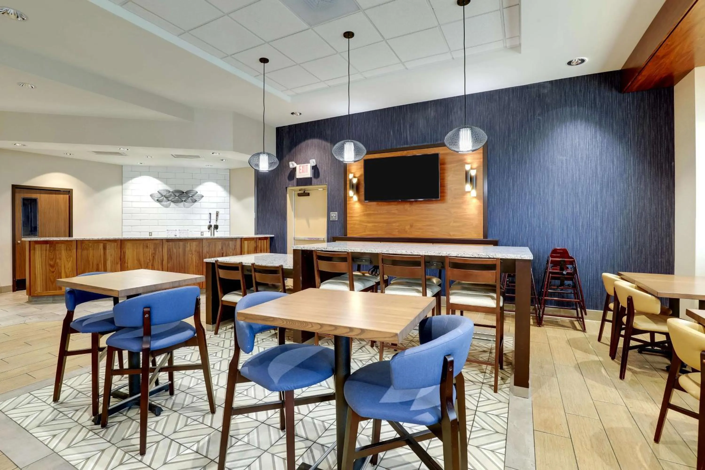 Breakfast in Drury Inn & Suites Lafayette IN