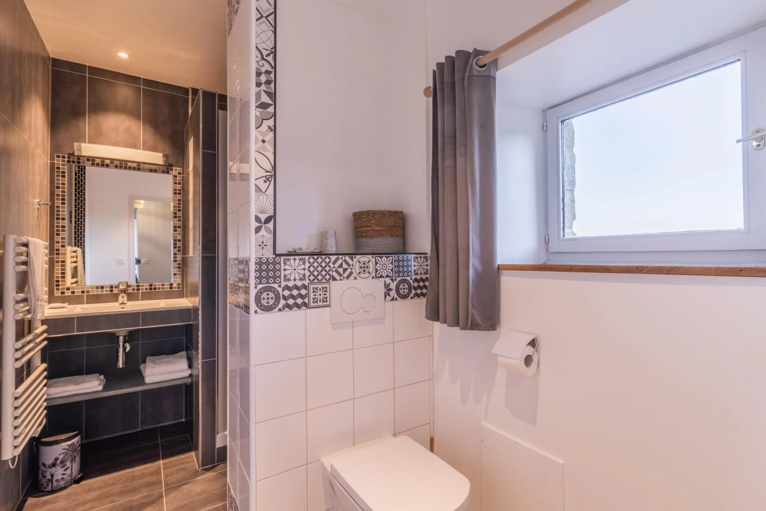 Bathroom in Manoir De Rigourdaine