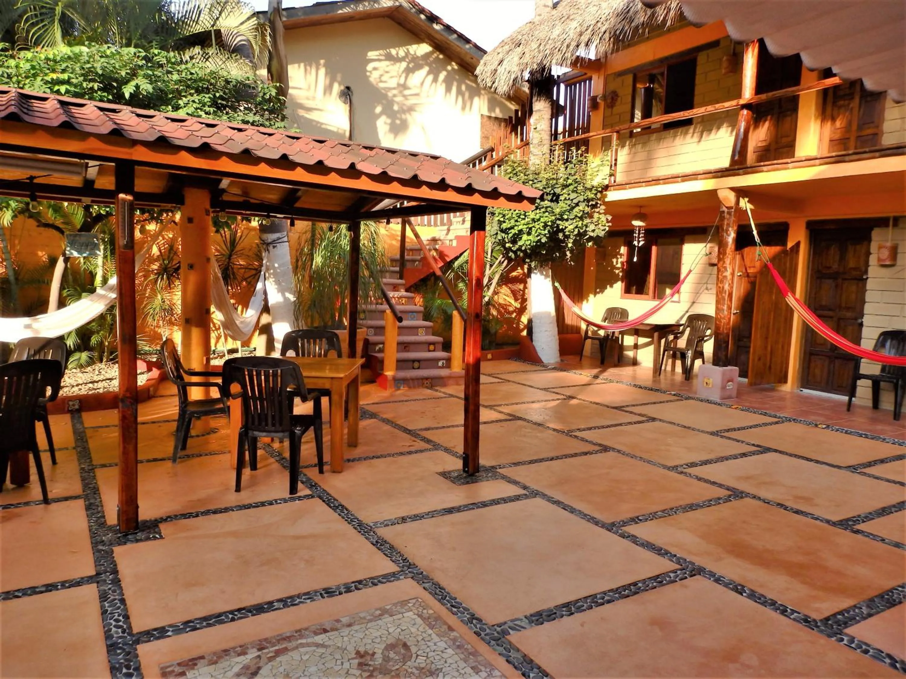 Patio in HOTELITO SWISS OASIS, Playa Zicatela - Adults Only - Kitchen - Cocina
