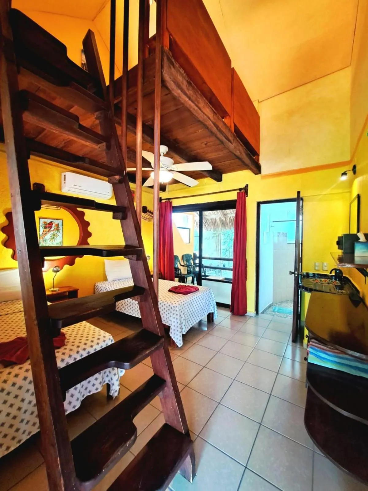 Duplex Room - single occupancy in HOTELITO SWISS OASIS, Playa Zicatela - Adults Only - Kitchen - Cocina