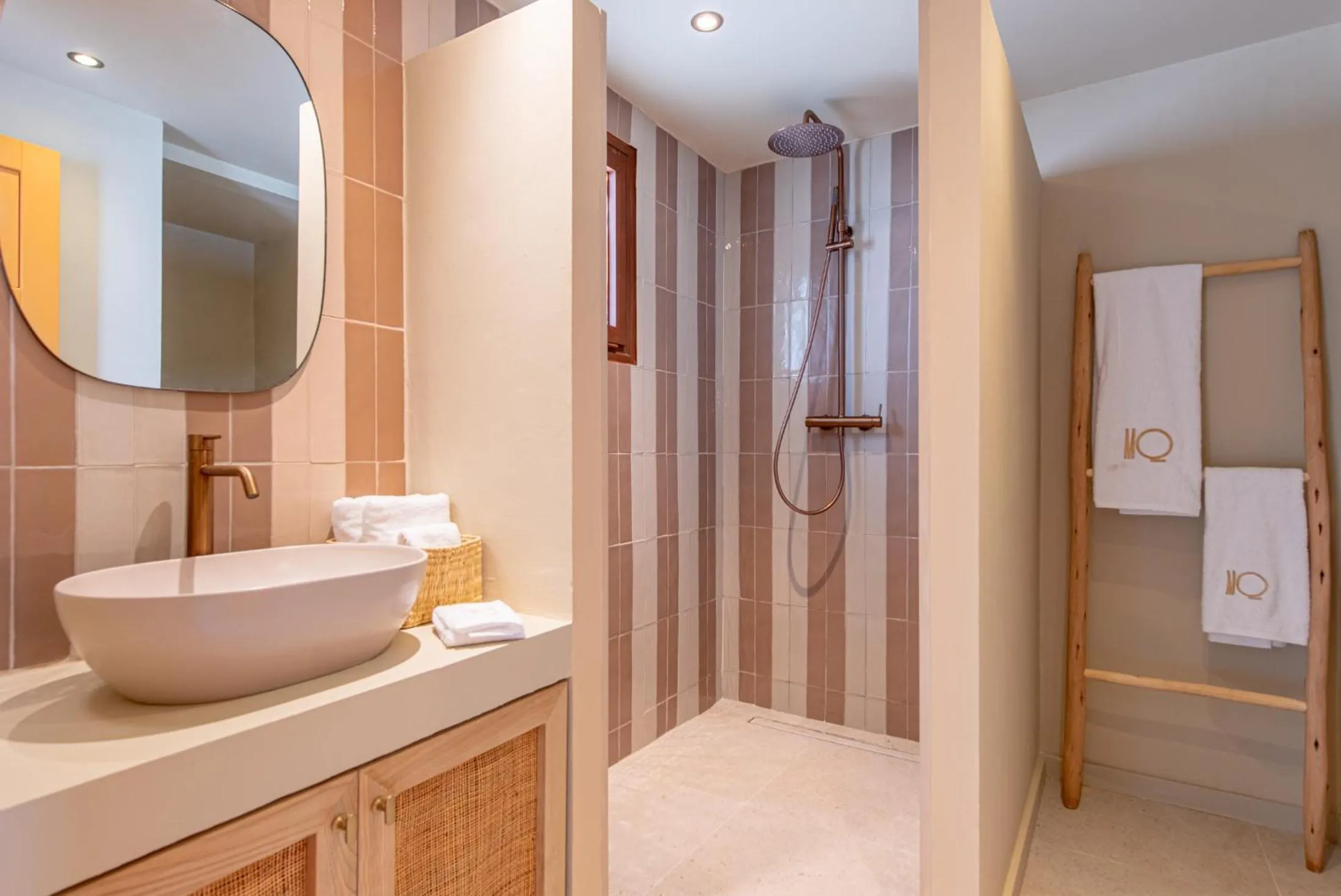 Bathroom in MalaQuita Hotel Boutique