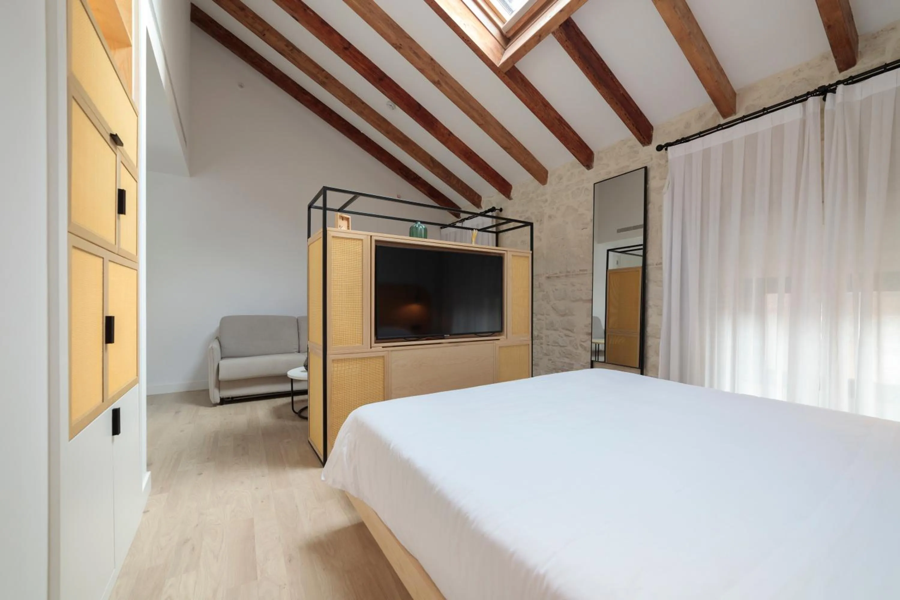 Bed in Hotel Serawa Alicante