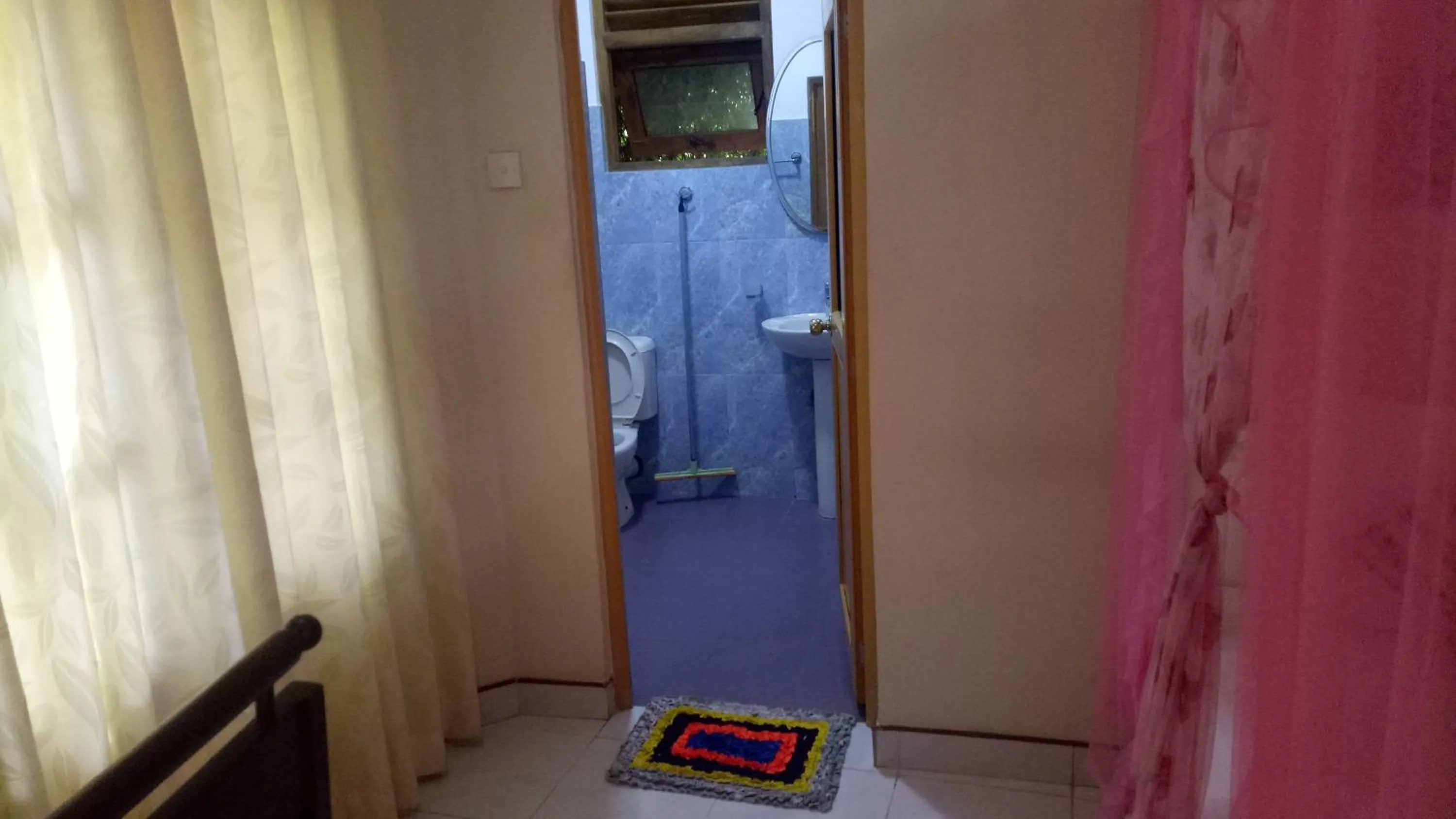 Bathroom in heritage thambapanni