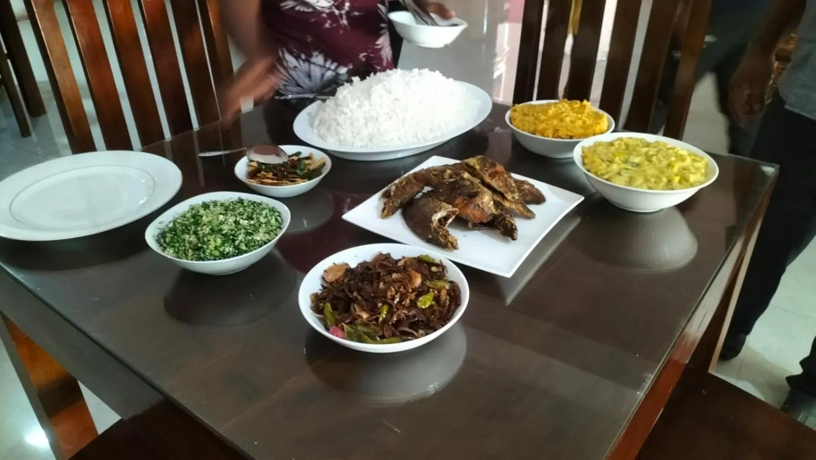 Restaurant/places to eat in heritage thambapanni