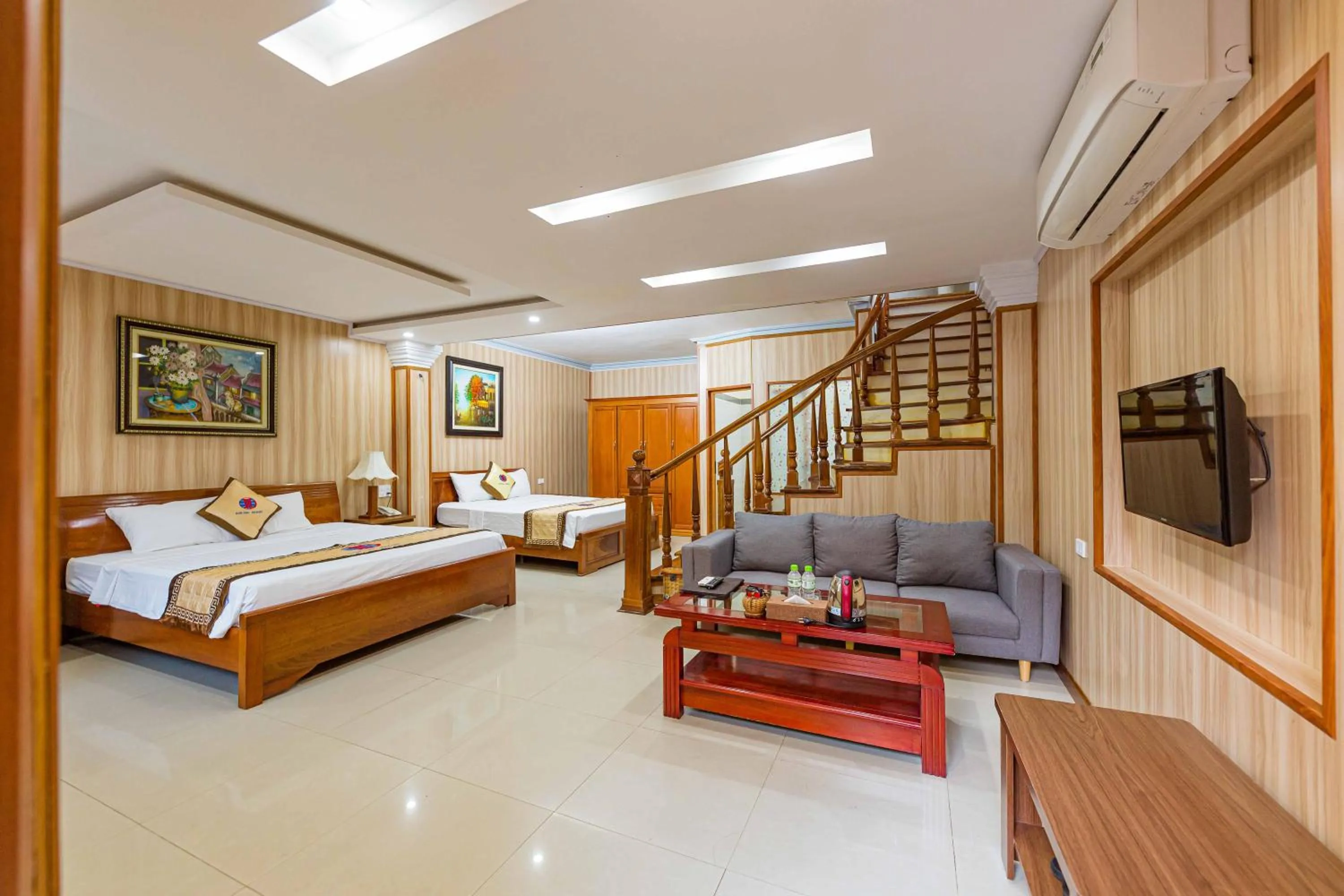 Bed in Hon Dau Resort