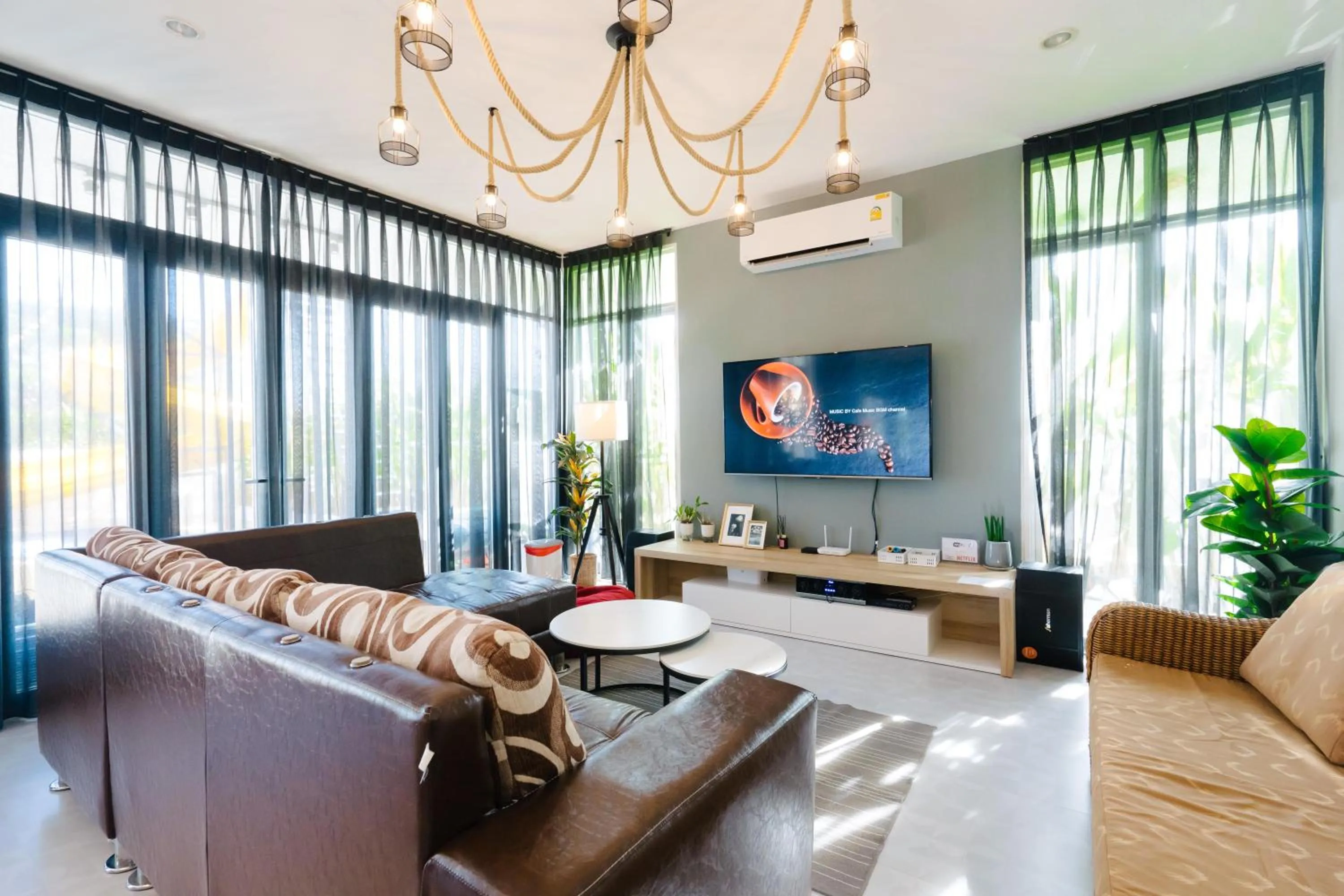 Living room in Baan Kiang Lay Phu View Private Pool Villa in Central Hua Hin