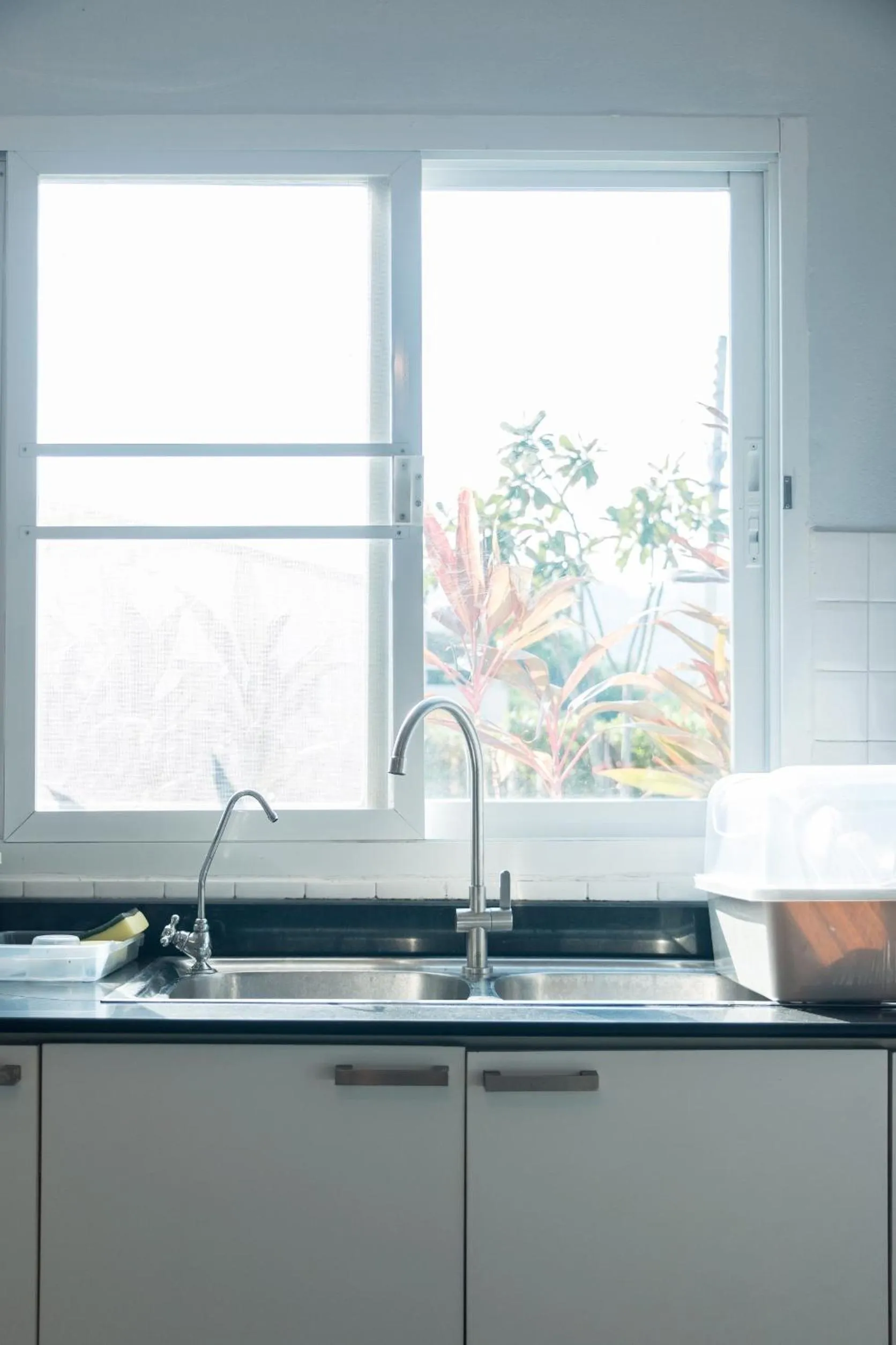 Kitchen or kitchenette in Baan Kiang Lay Phu View Private Pool Villa in Central Hua Hin