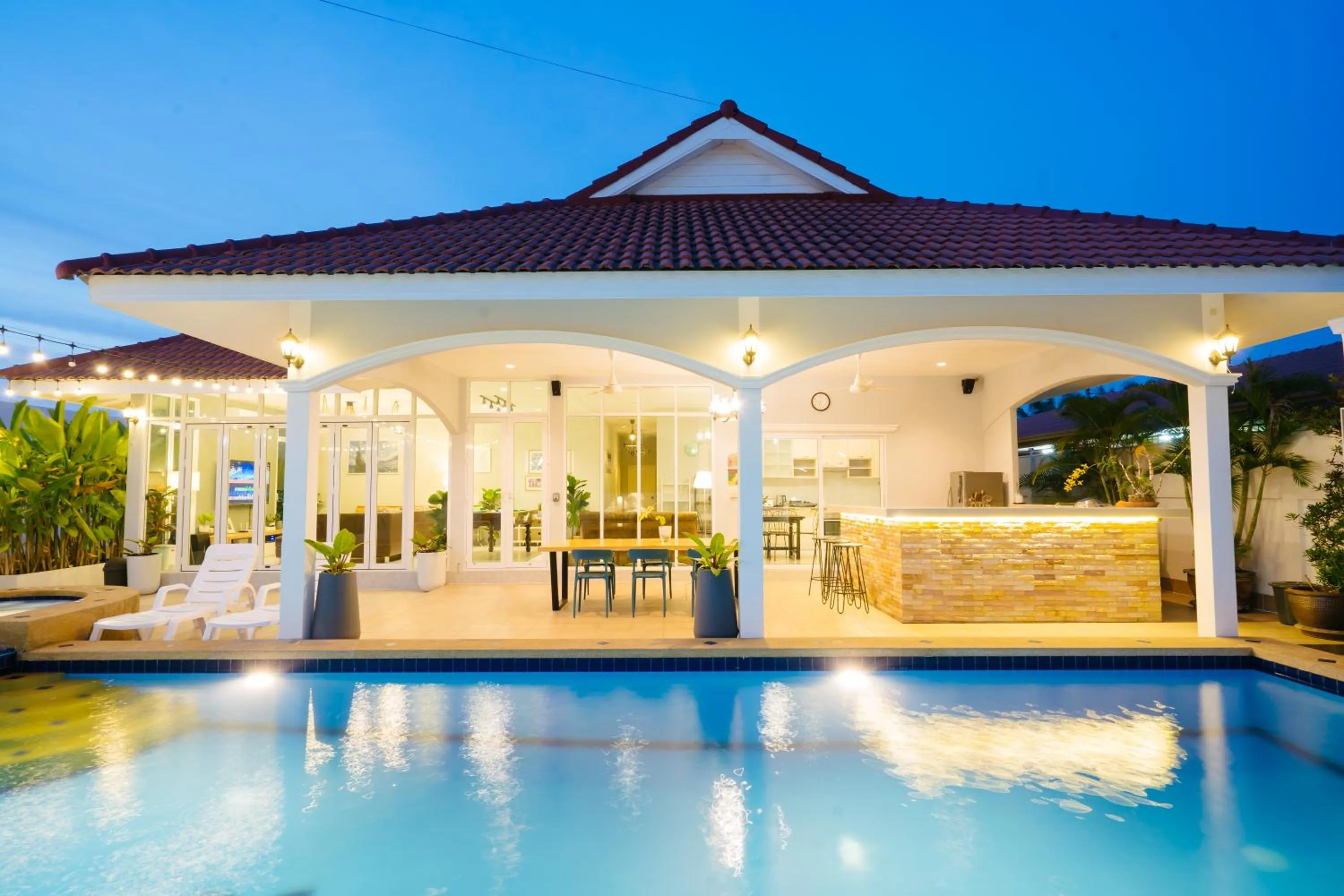 Property building in Baan Kiang Lay Phu View Private Pool Villa in Central Hua Hin