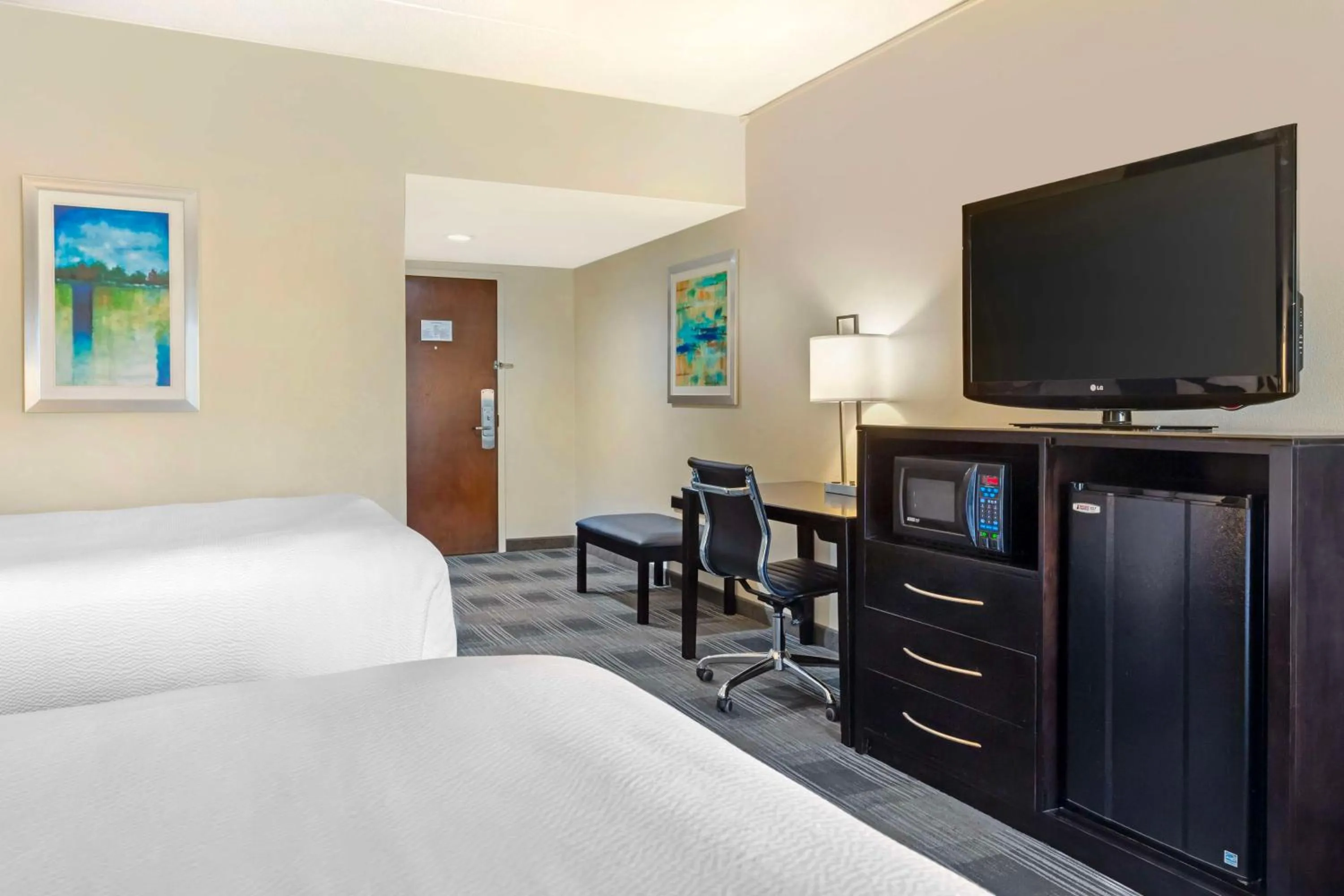 Bedroom, Bed in Best Western Hartford Hotel and Suites