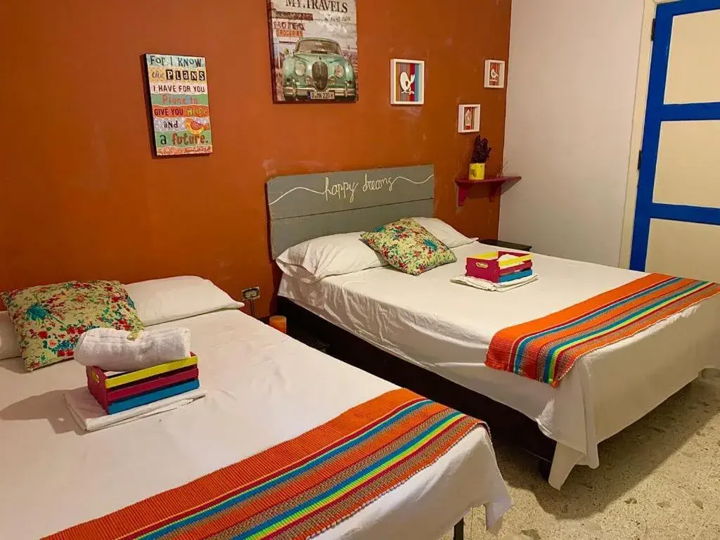 Double Room with Two Double Beds in The Pelican Larry Hostel Double Room with Two Double Beds in The Pelican Larry Hostel