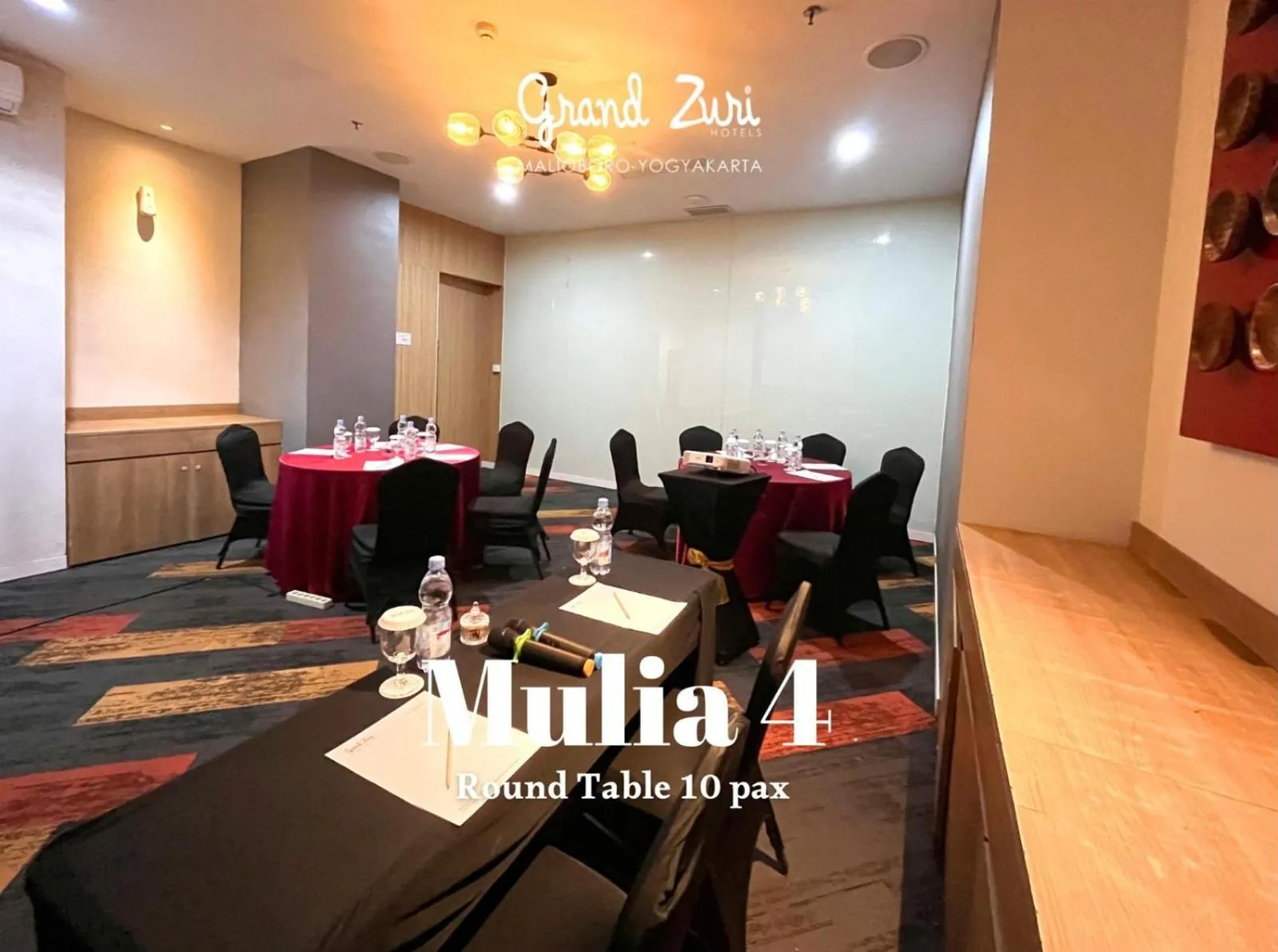 Meeting/conference room in Grand Zuri Malioboro