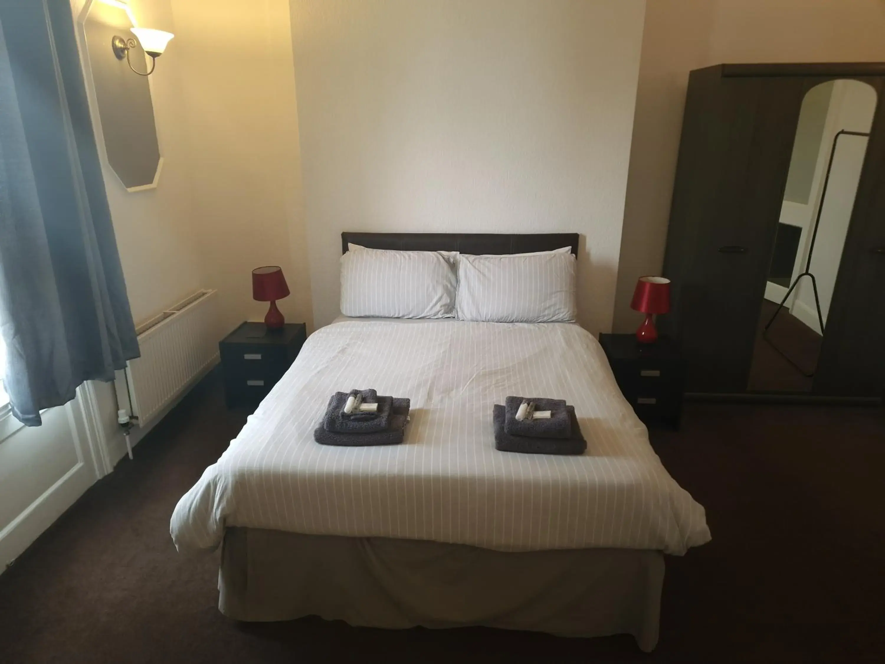 Quadruple Room in Highlander Hotel Quadruple Room in Highlander Hotel