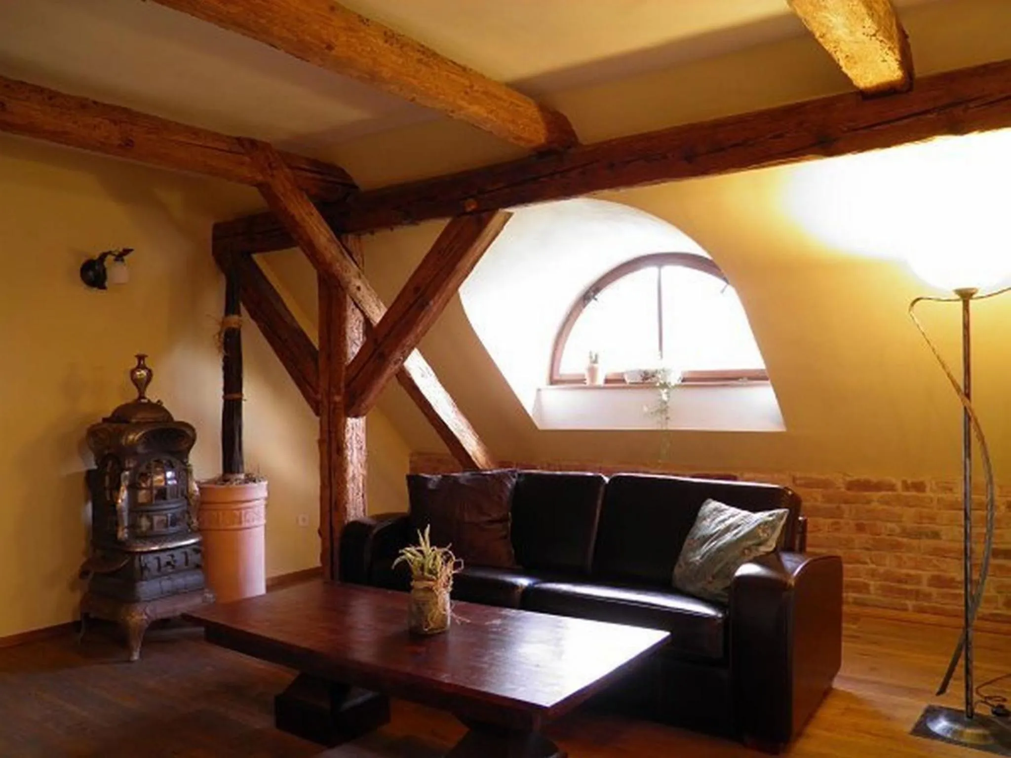Library in Dvůr Olšiny -Hotel and Horse-riding