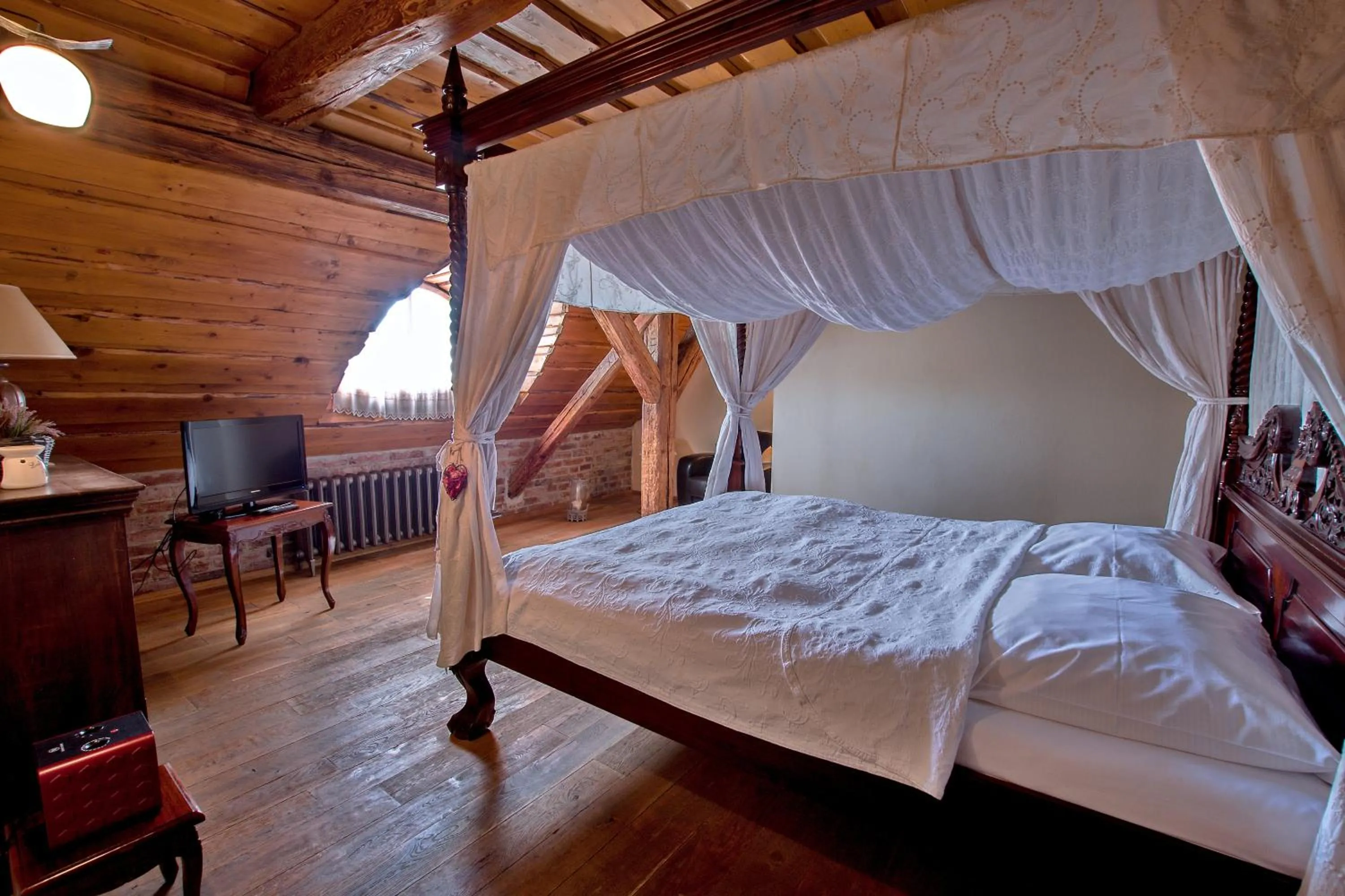 Bed in Dvůr Olšiny -Hotel and Horse-riding