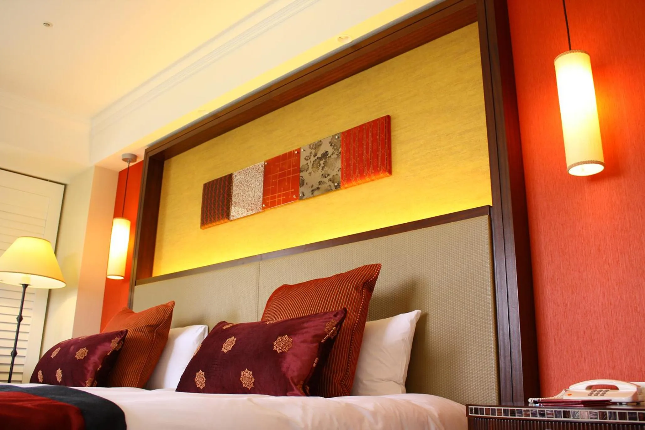 Decorative detail, Bed in Hotel Nikko Alivila