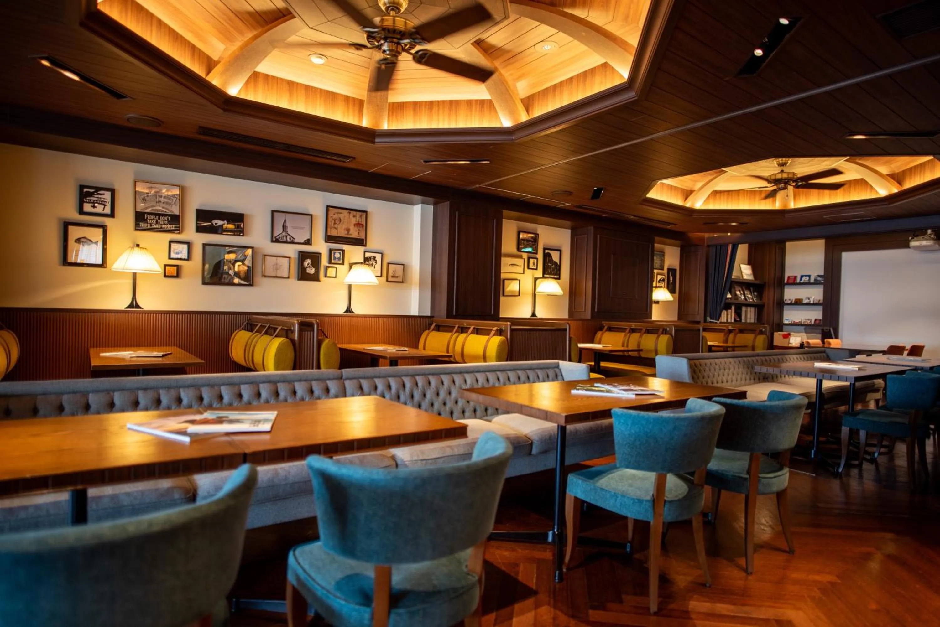 Communal lounge/ TV room in Setre Glover's House Nagasaki