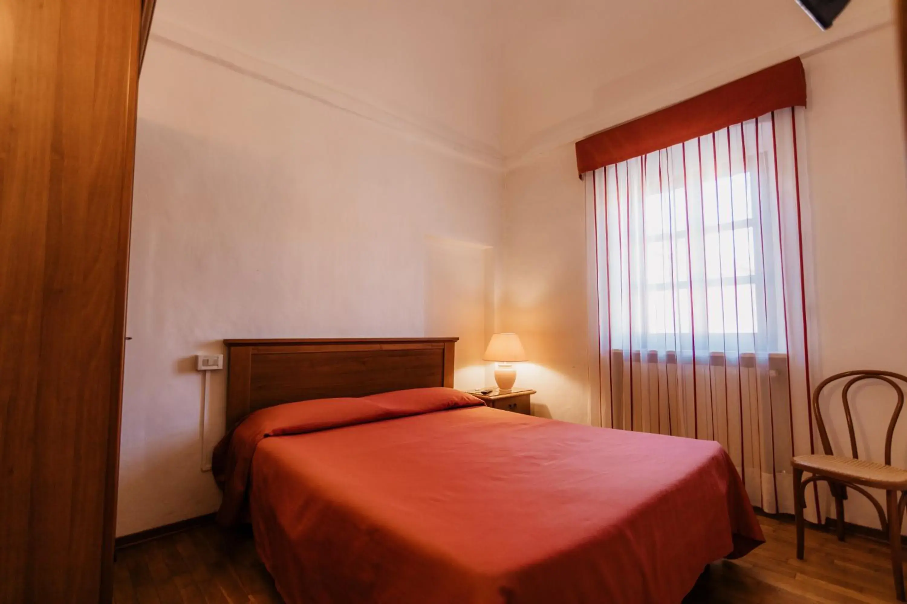 Twin Room in Casa REGINA MONTIS REGALIS Twin Room in Casa REGINA MONTIS REGALIS