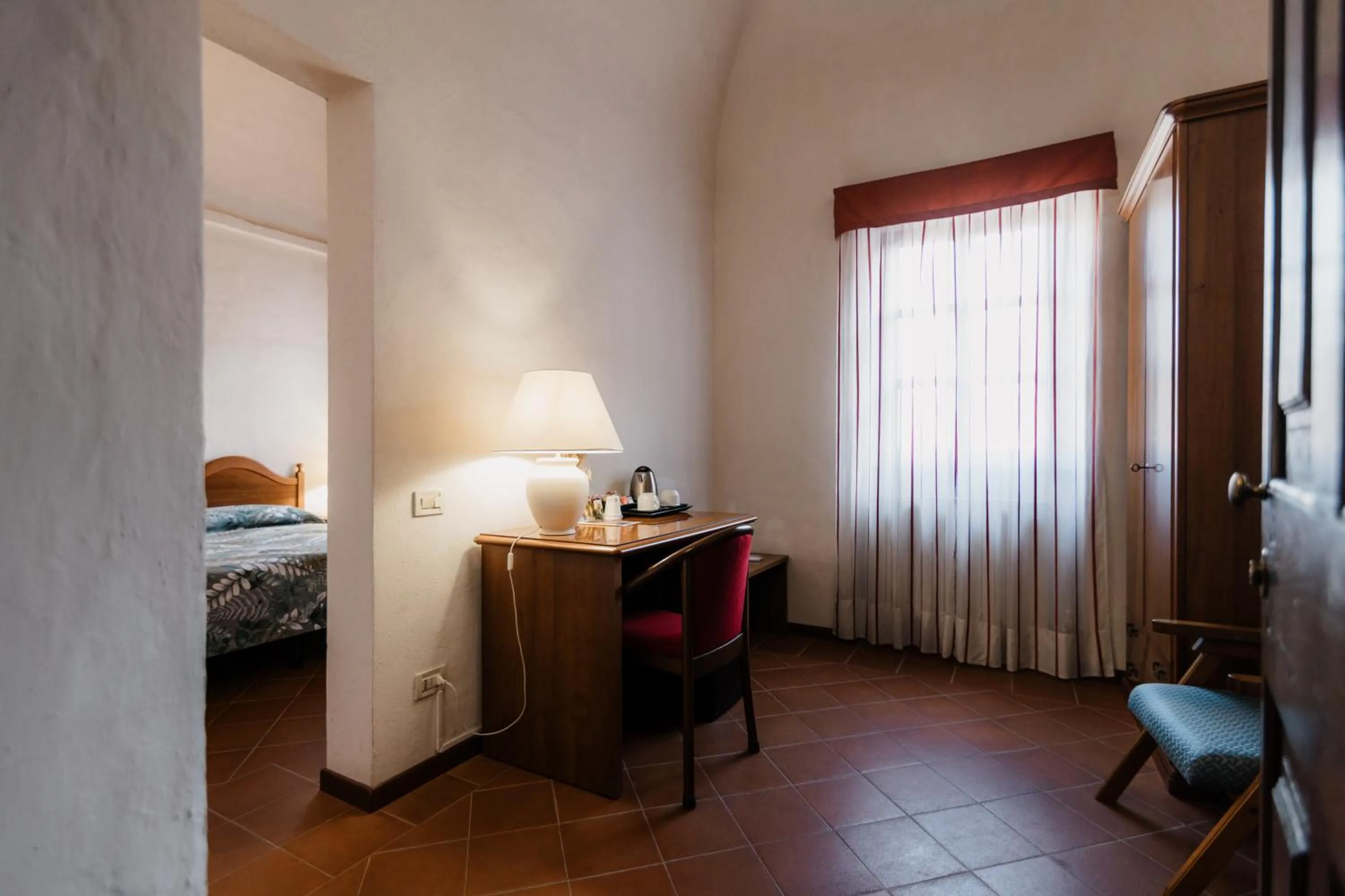 Casa REGINA MONTIS REGALIS