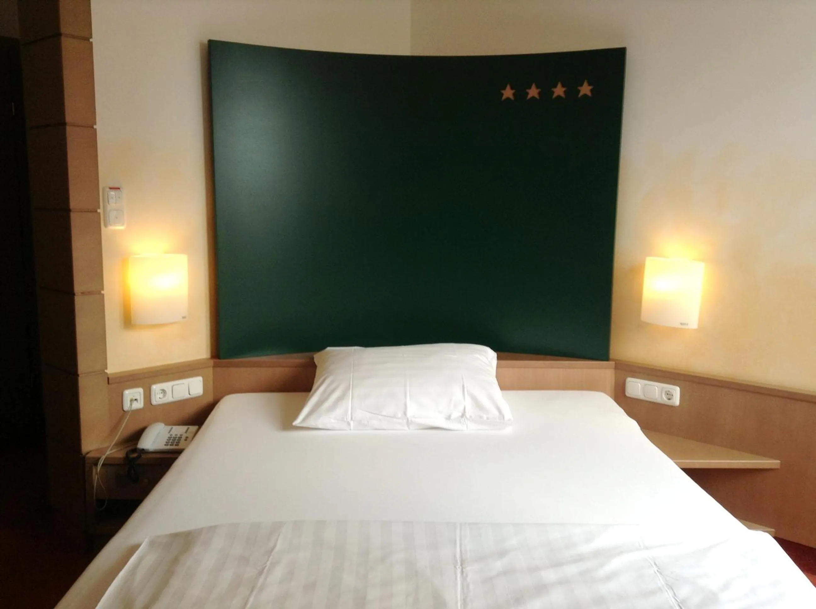 Decorative detail, Bed in 1A Landhotel Schicklberg