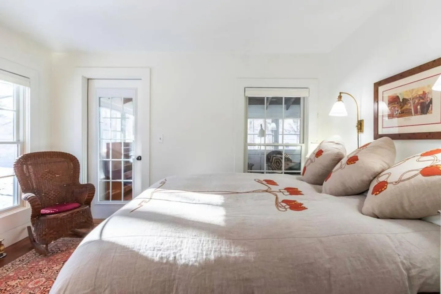 Bed in Beautifully Restored Home in Manchester Village
