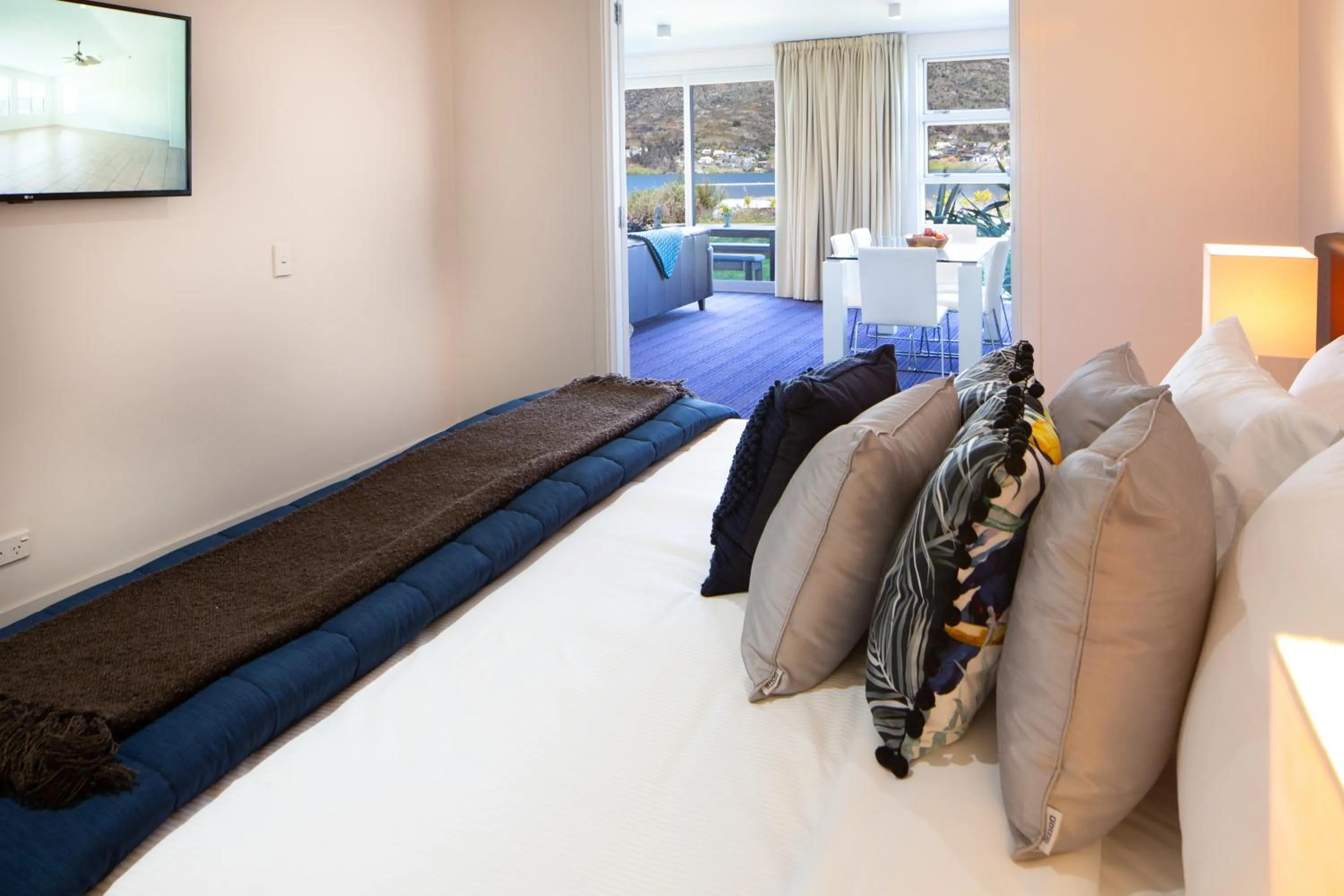 Bed in Hello QT Marina