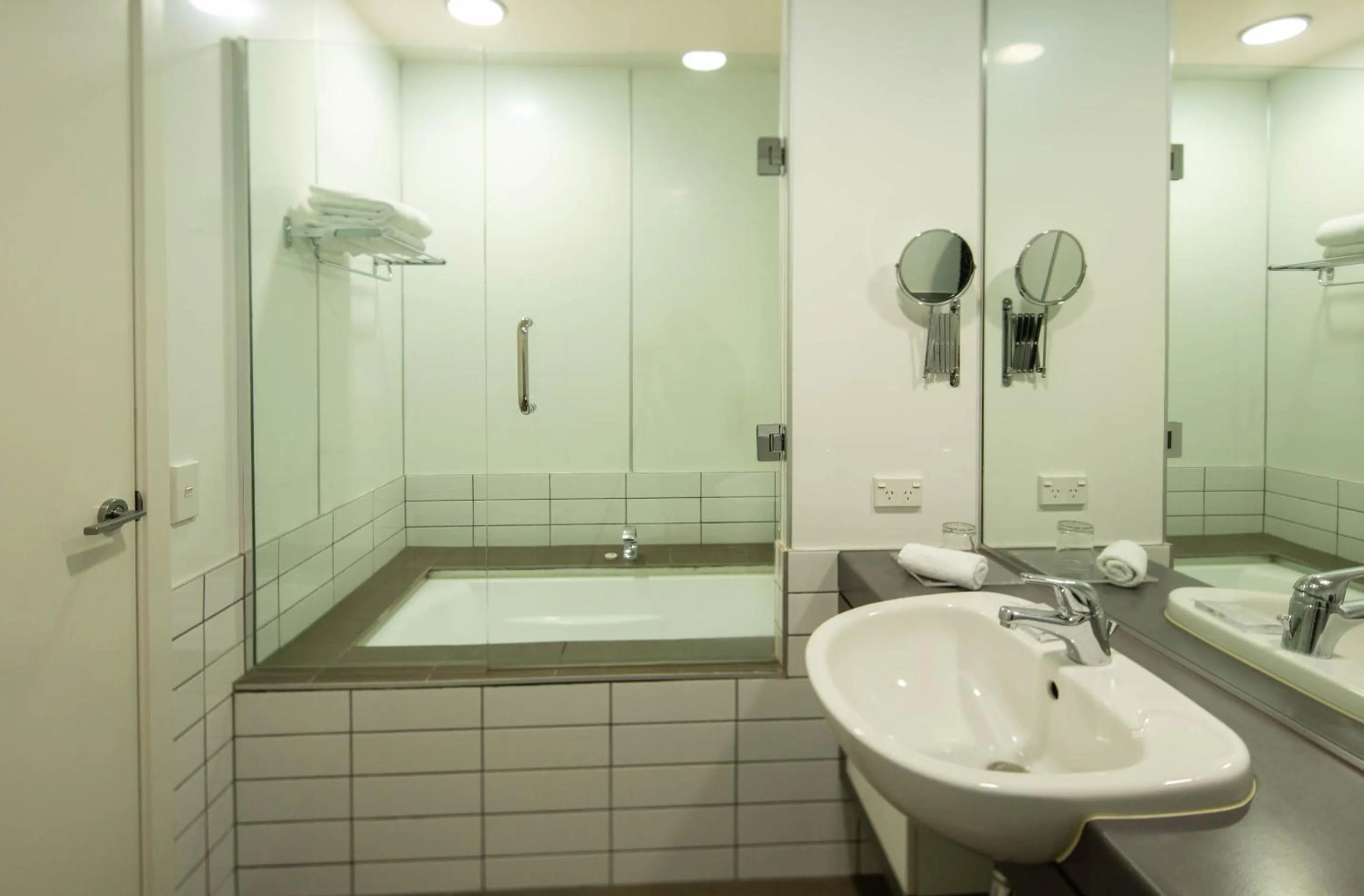 Bathroom in Hello QT Marina