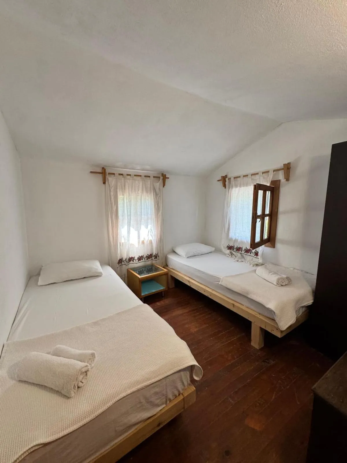 Photo of the whole room, Bed in KiDRAK OTEL MONTENEGRO-1