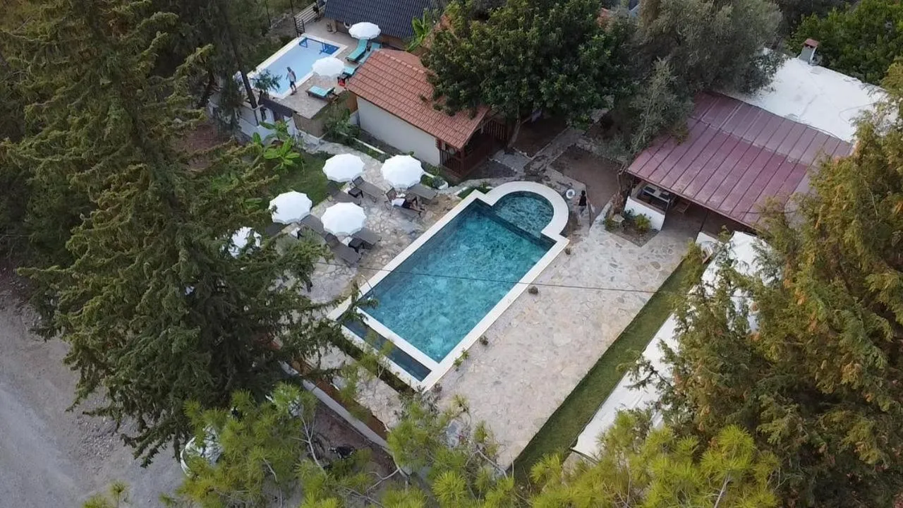Pool view in KiDRAK OTEL MONTENEGRO-1